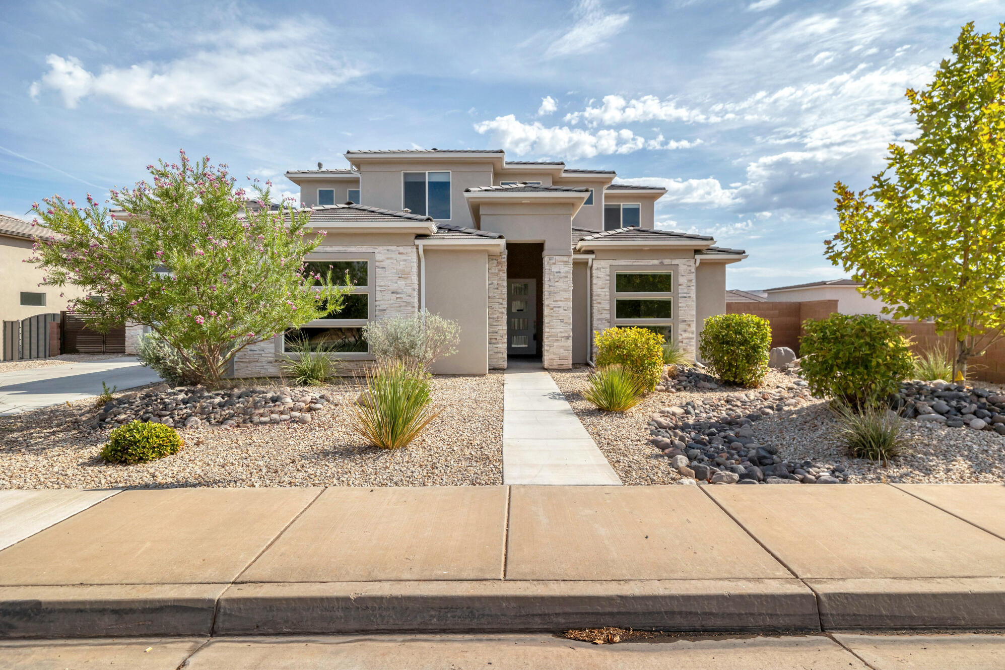 DIXIE SPRINGS - Residential