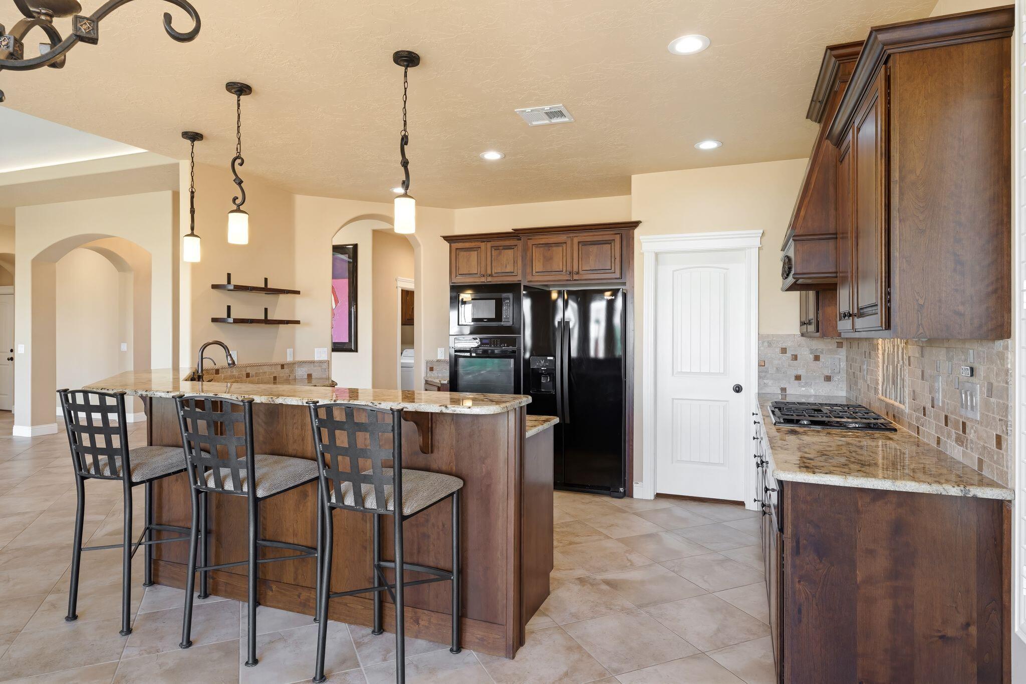 MEADOWS AT STUCKI FARMS - Residential