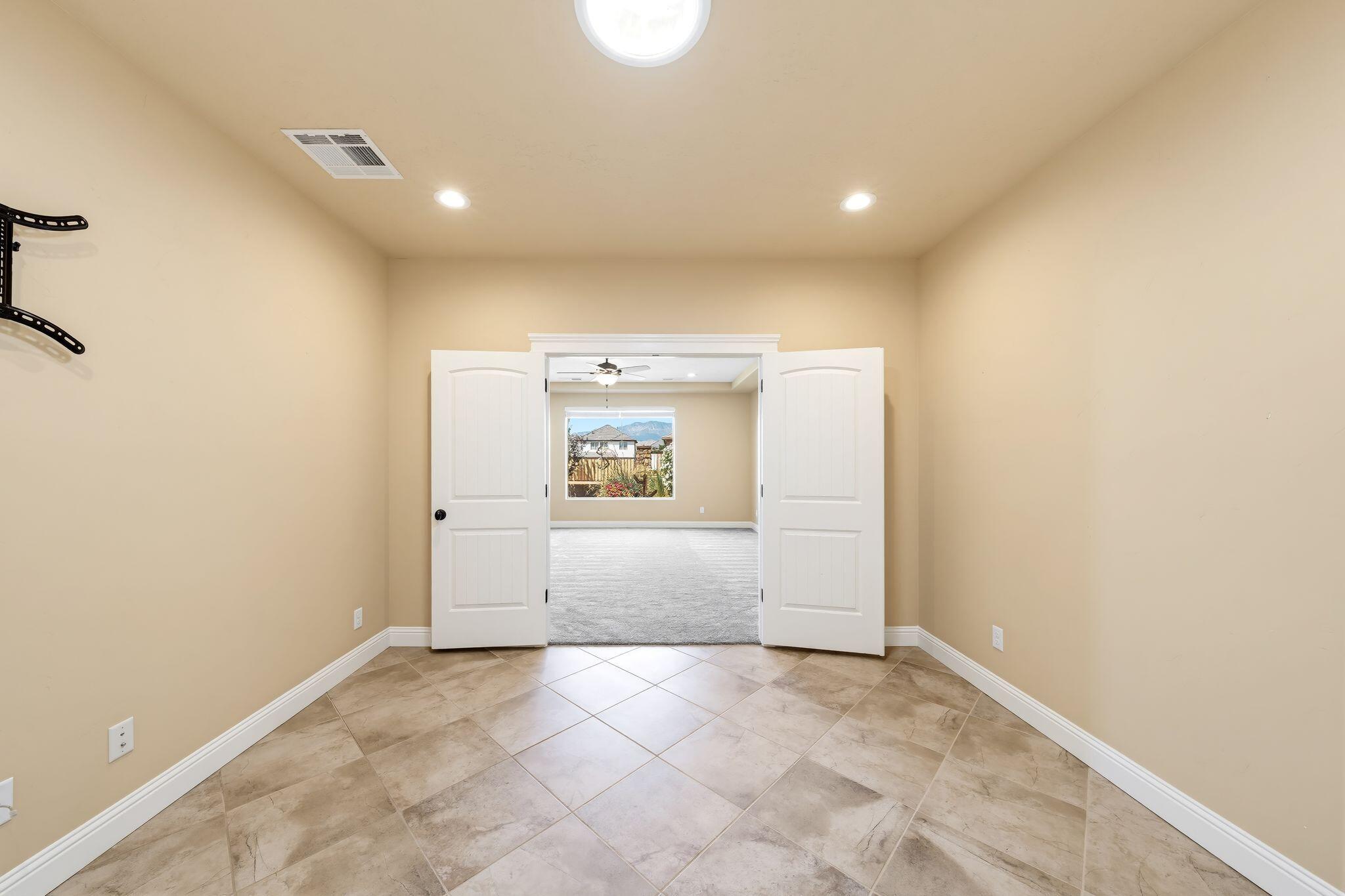 MEADOWS AT STUCKI FARMS - Residential