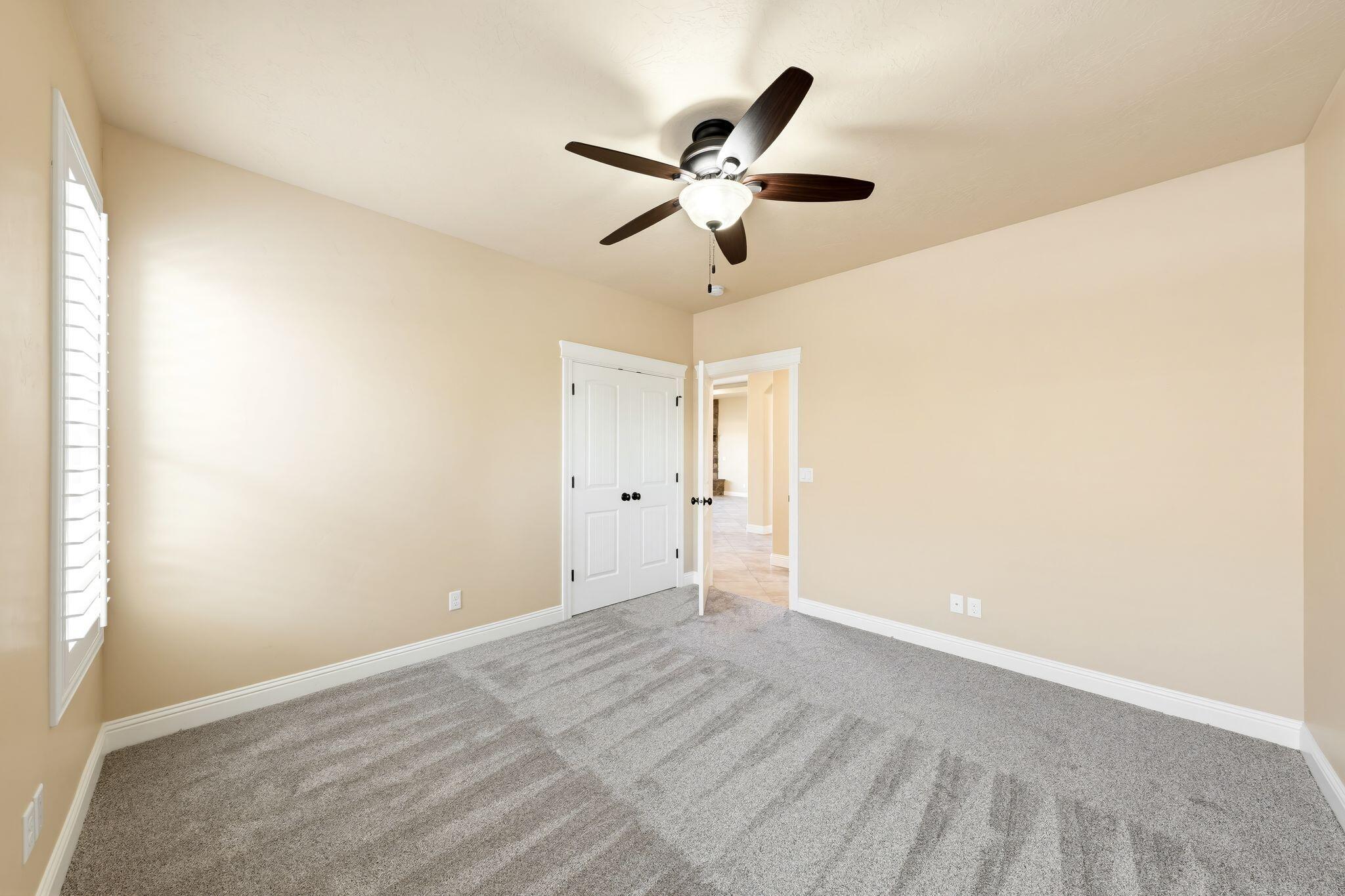 MEADOWS AT STUCKI FARMS - Residential