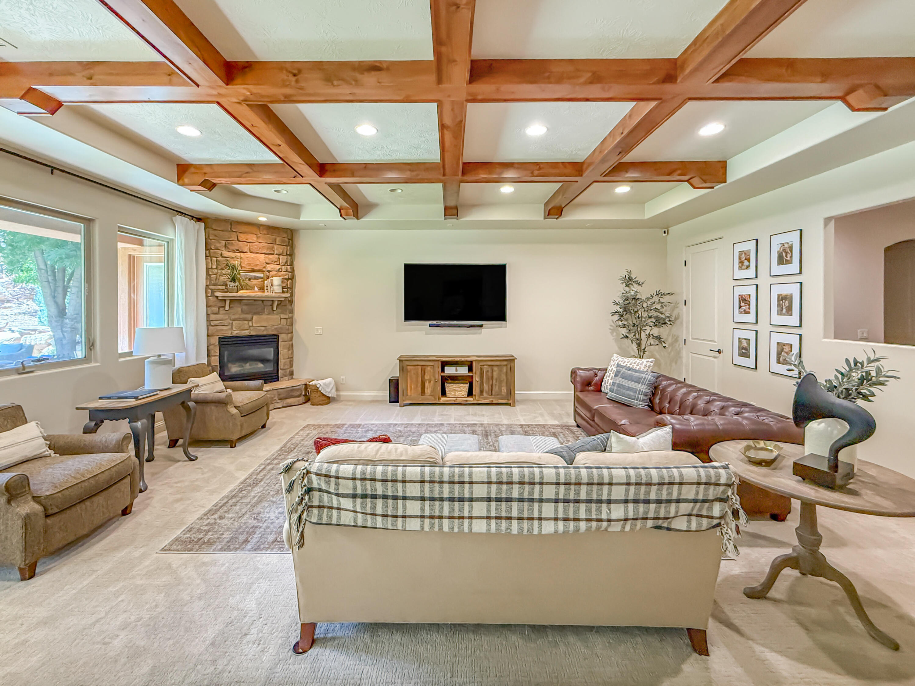 BOULDER SPRINGS VILLAS - Residential