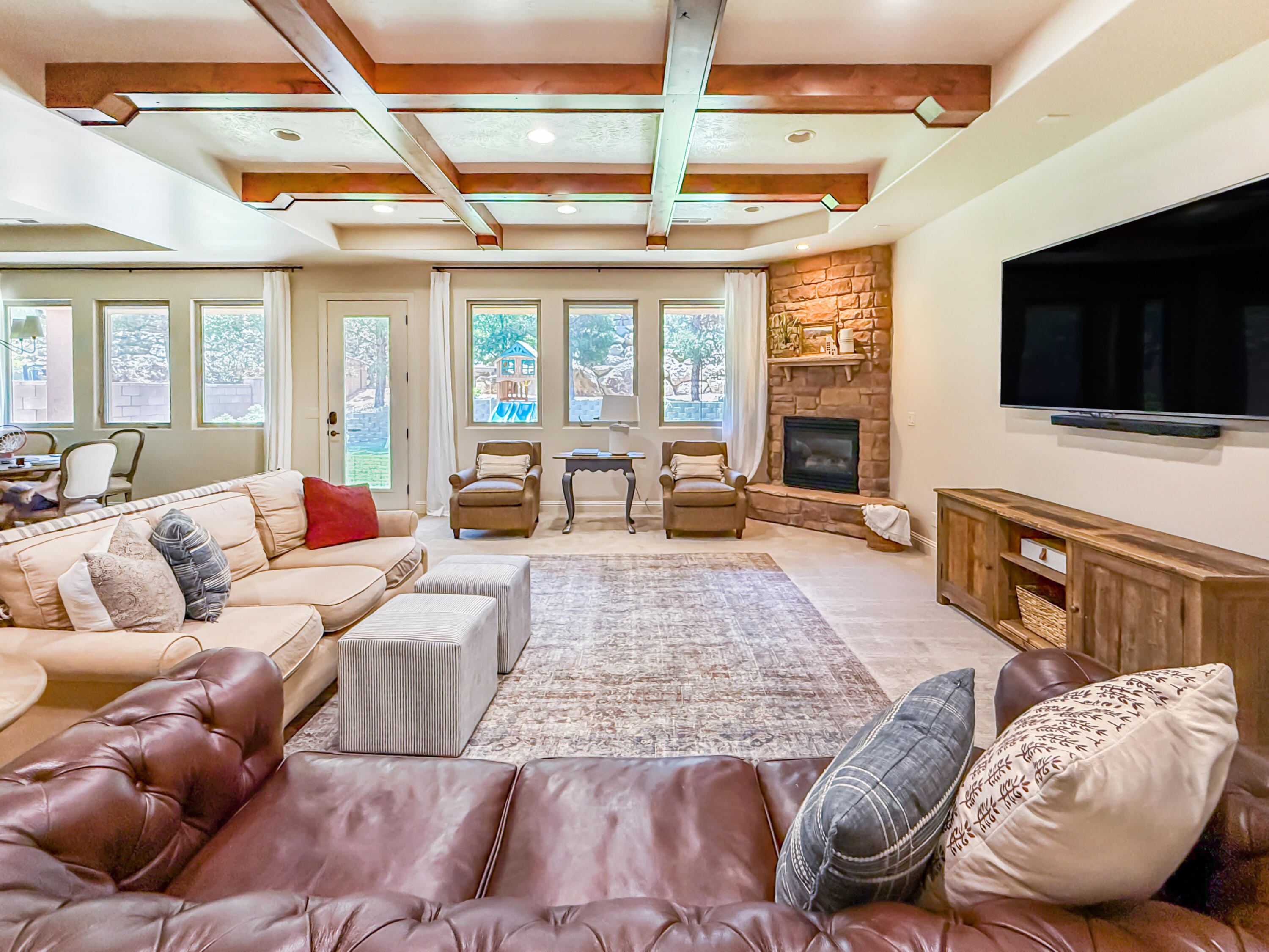 BOULDER SPRINGS VILLAS - Residential