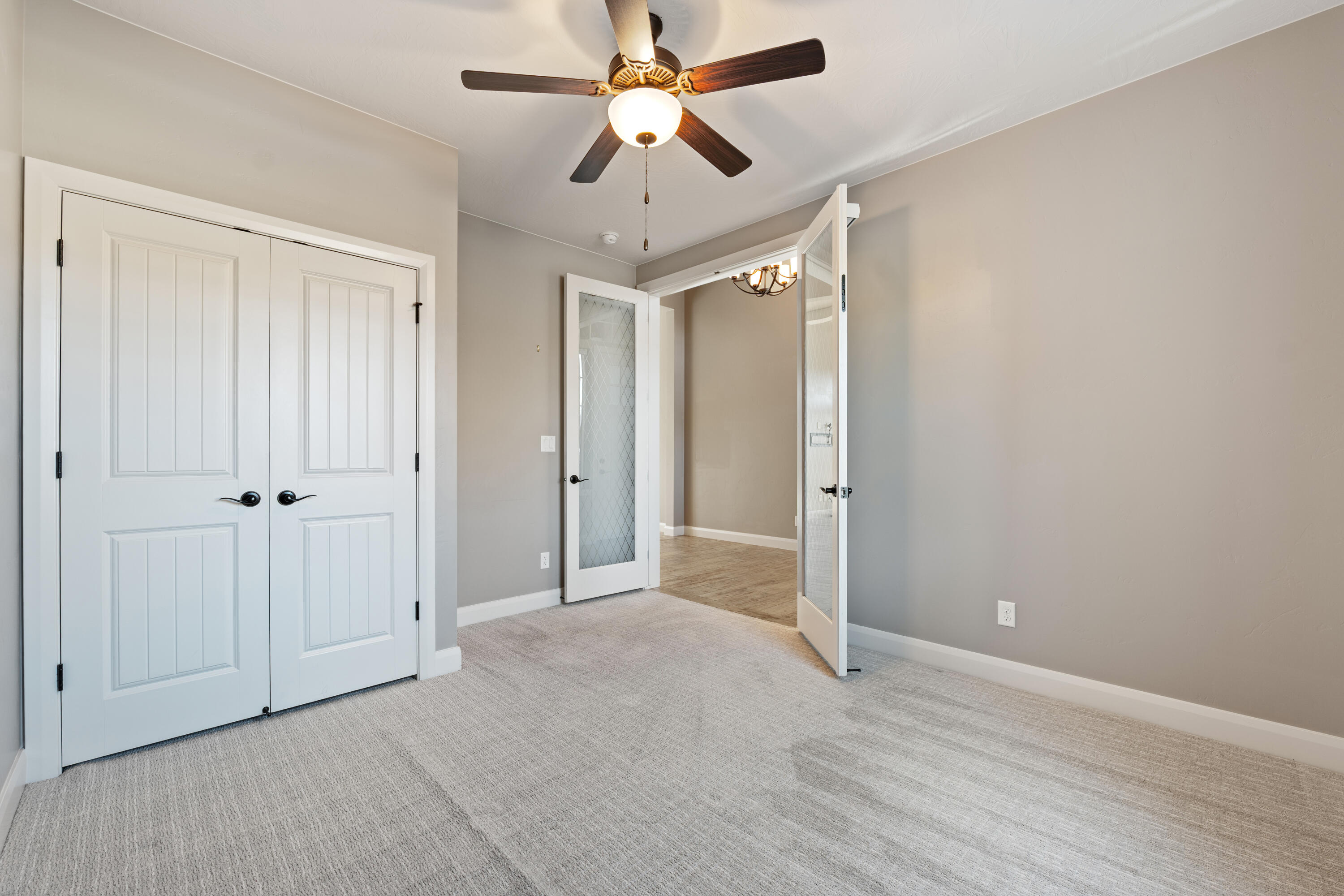 HOMESTEADS AT STUCKI FARMS - Residential