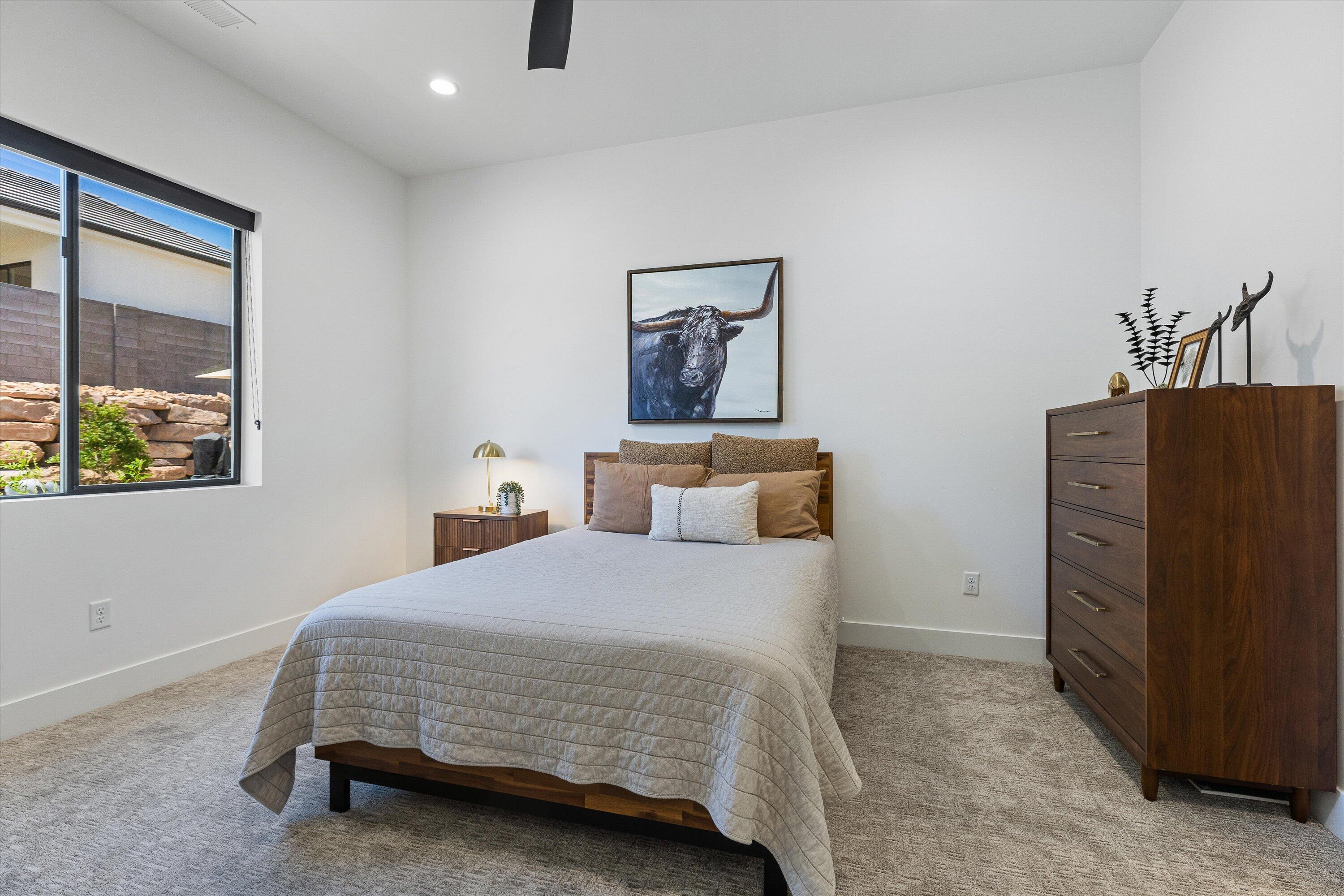 TONAQUINT COVE - Residential