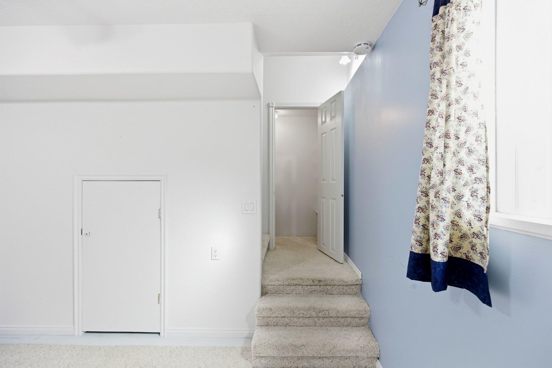 KINGS ROW ESTATES - Residential