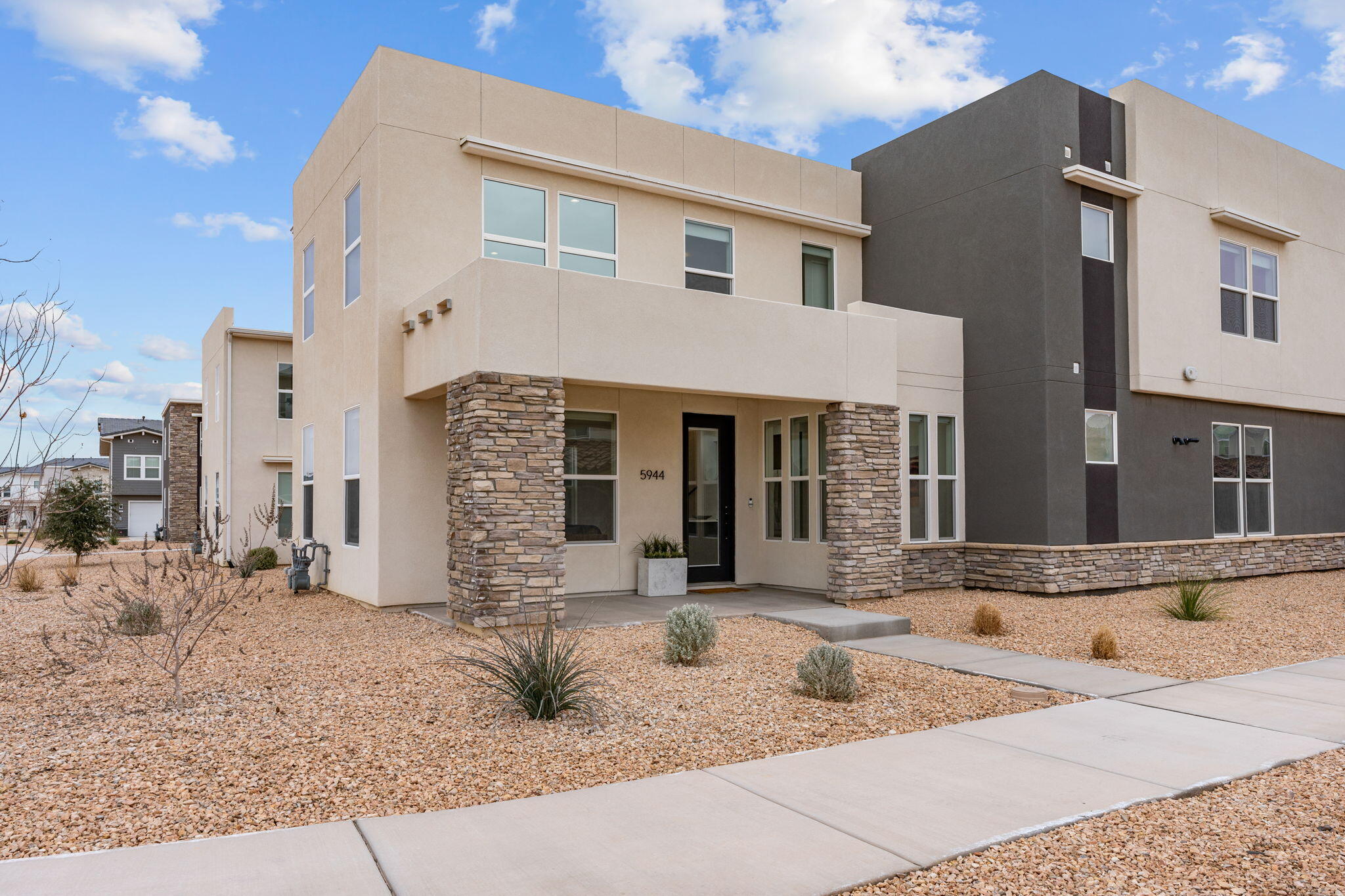 DESERT COLOR SAGE HAVEN - Residential
