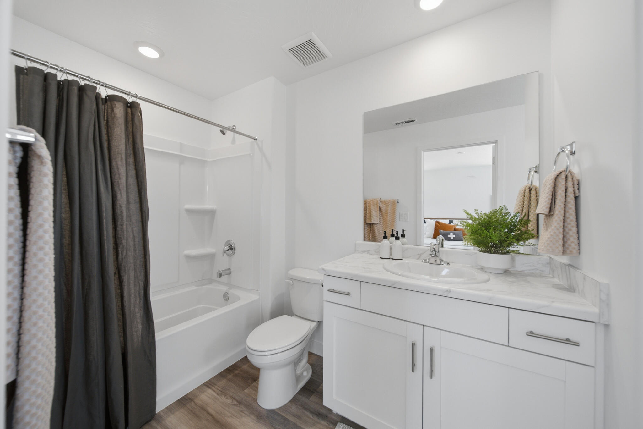 LAVENDER CANYON AT LONG VALLEY - Residential