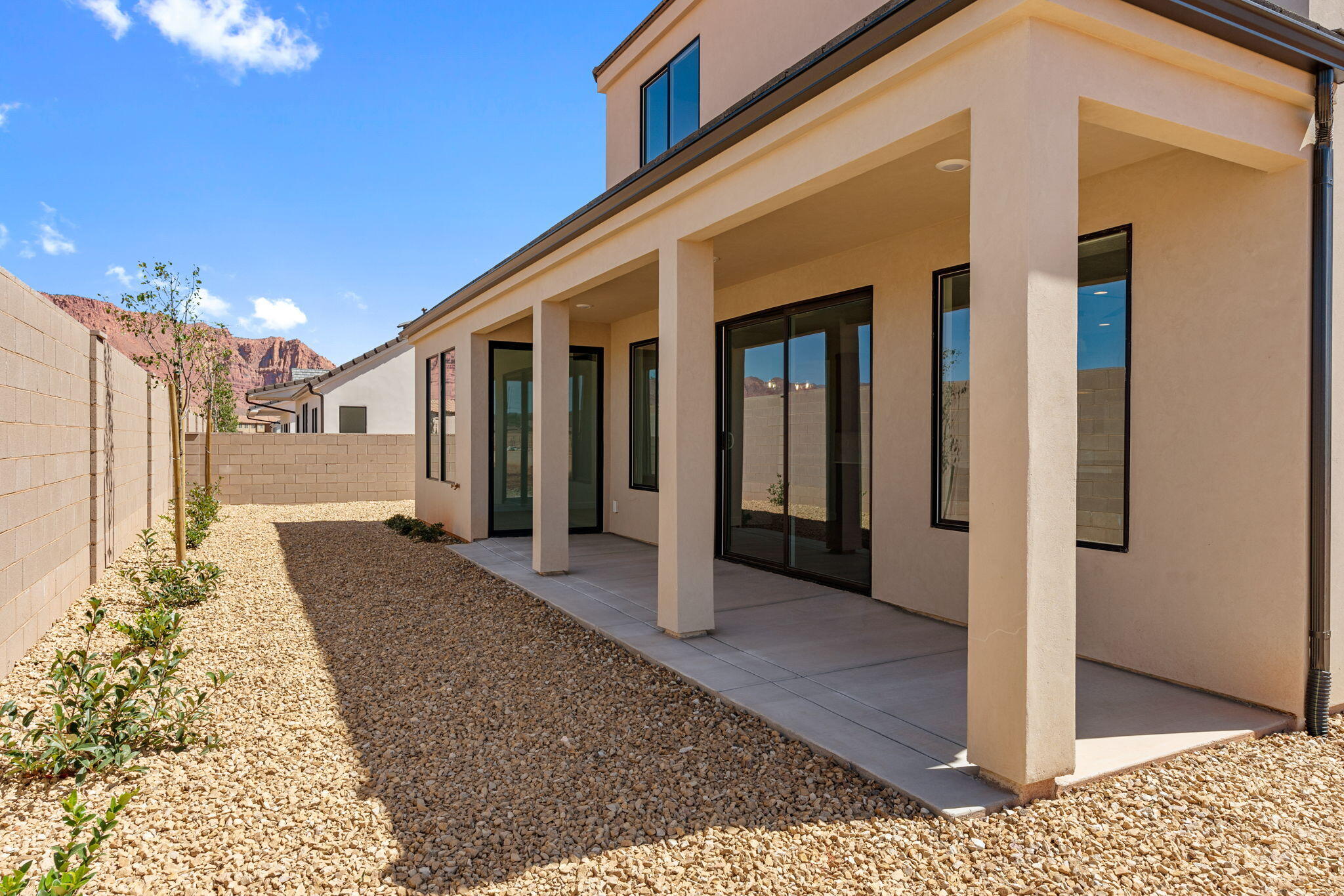 PIONEER POINTE - Residential