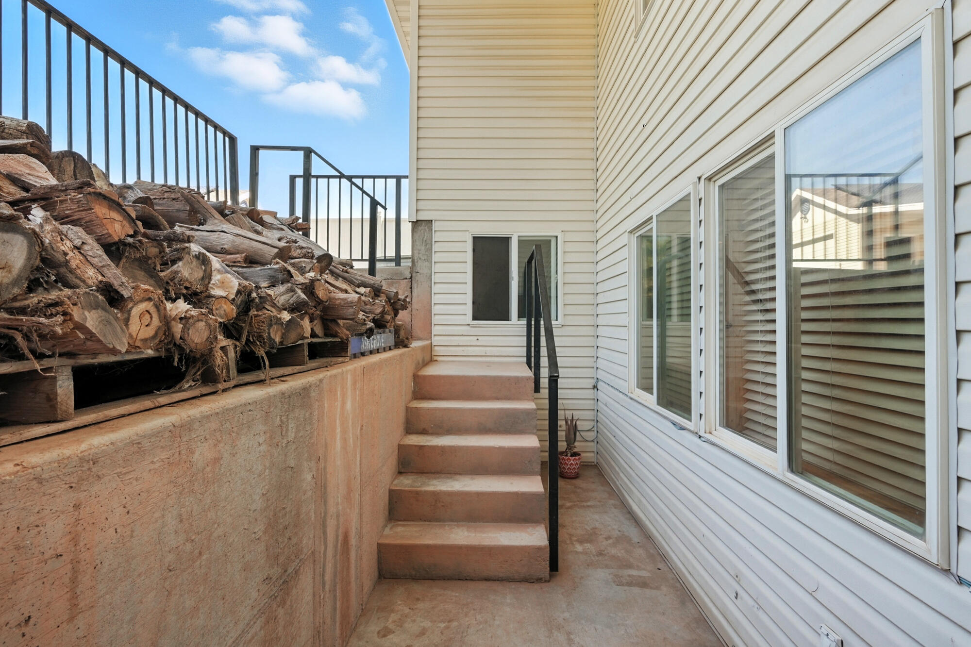HARMON FARMS - Residential
