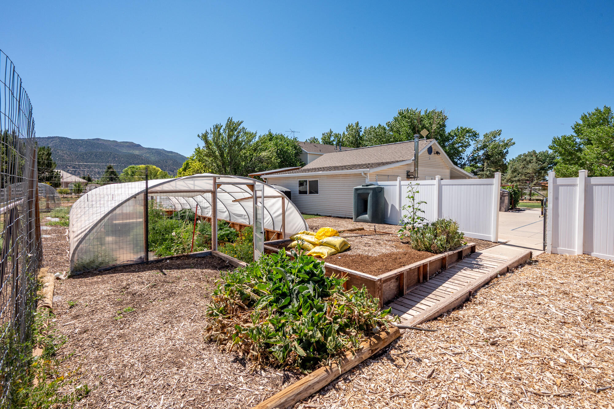 HARMON FARMS - Residential