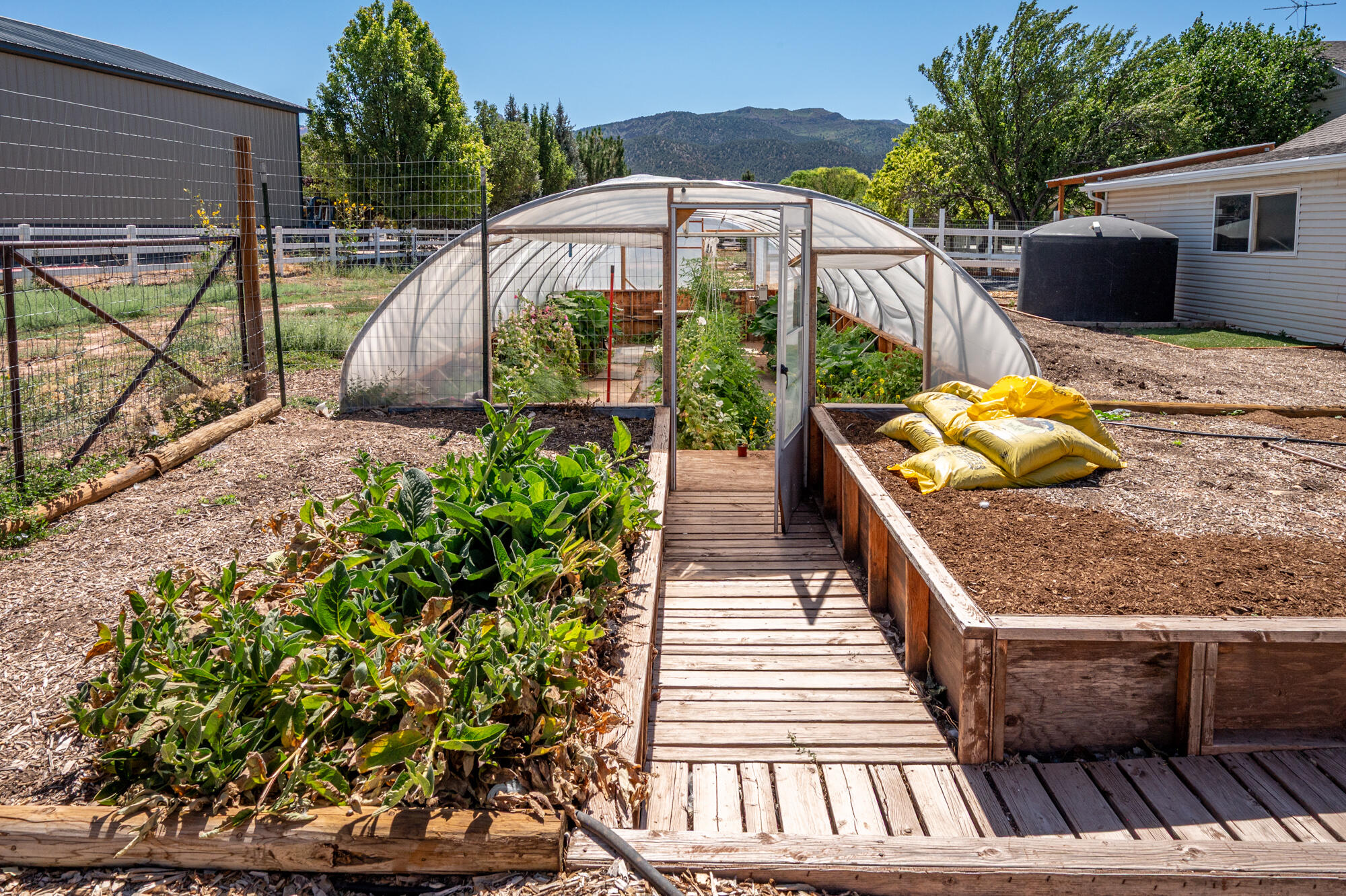 HARMON FARMS - Residential