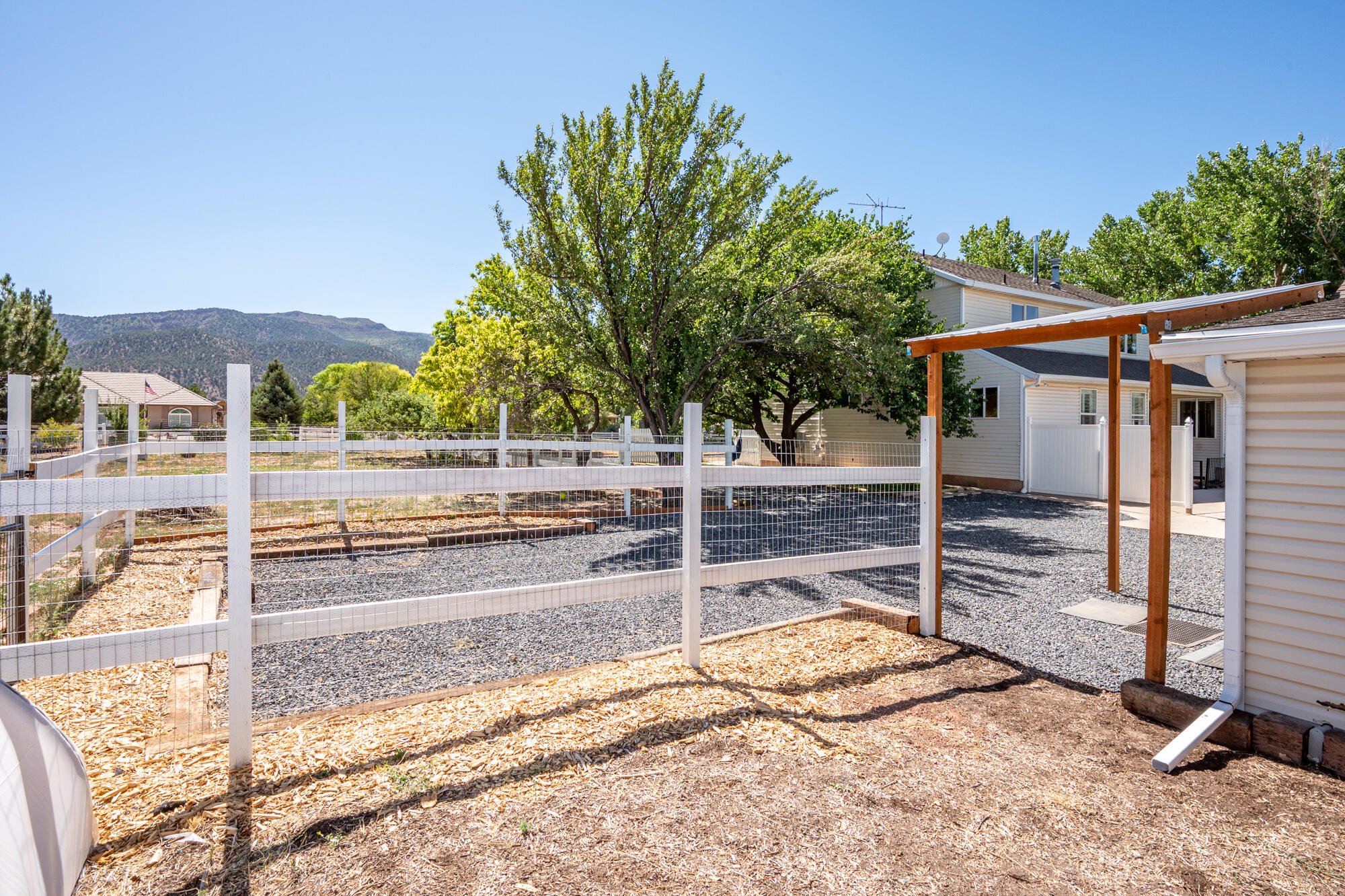 HARMON FARMS - Residential