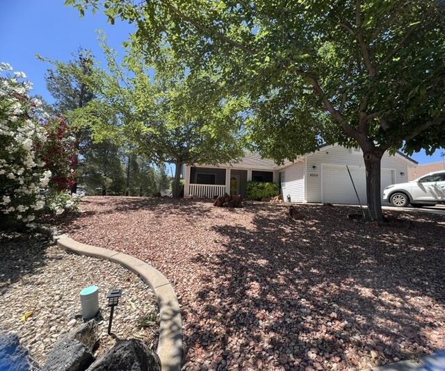 Short Sale. Charming single level home on a large lot in a good neignborhood. Home boasts plenty of natural light, vaulted ceilings, RV parking, large back yard and more. The master bedroom is a nice size and the layout works well. You'll enjoy the peaceful covered front porch and the nice 2 car garage. Call now to make this great home yours!