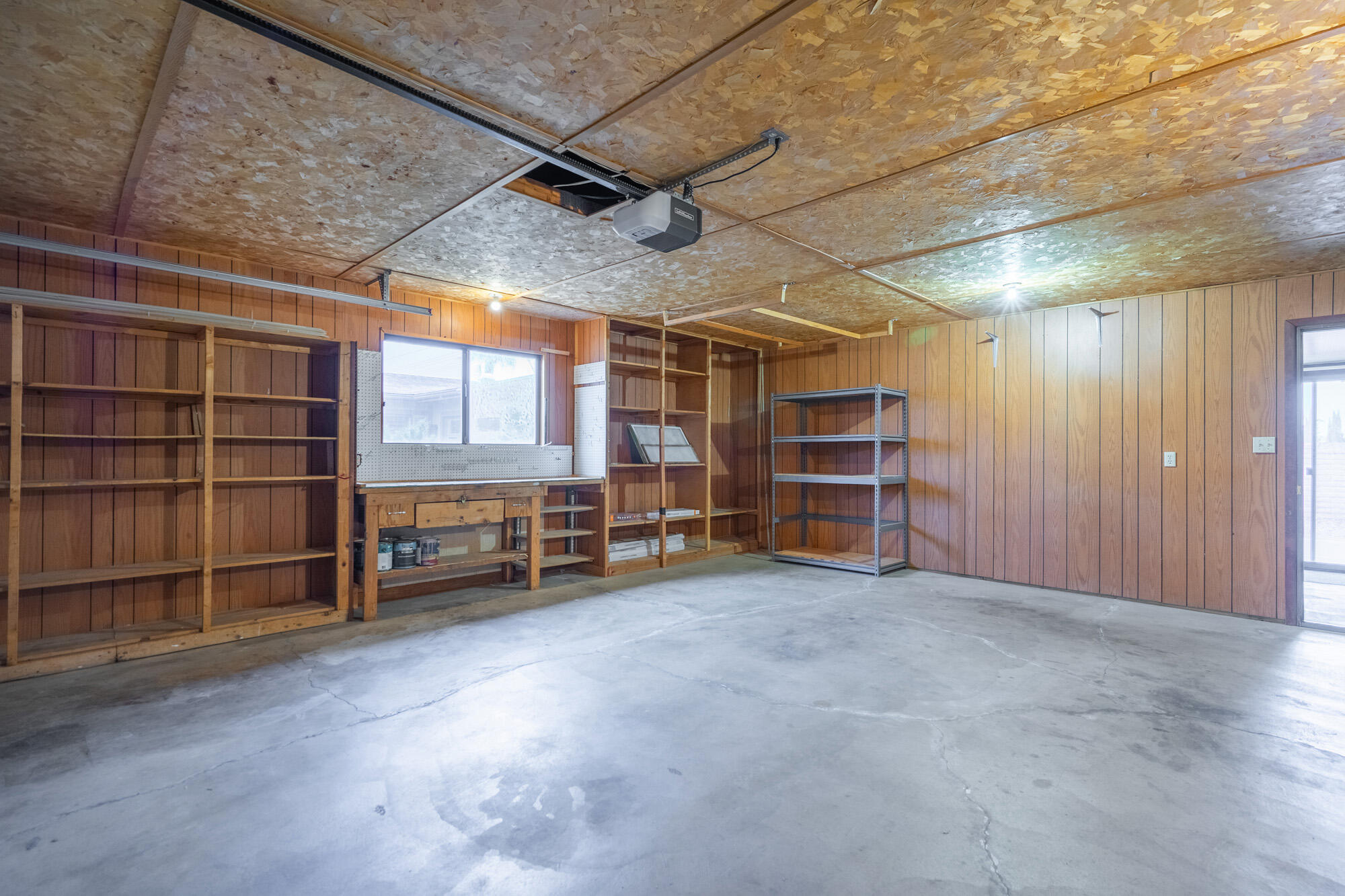RAINBOW RIDGE MOBILE HOME PARK - Residential