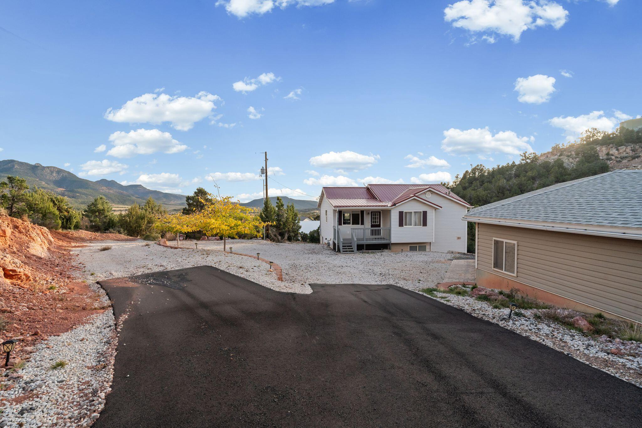 DIXIE DEER ESTATES - Residential