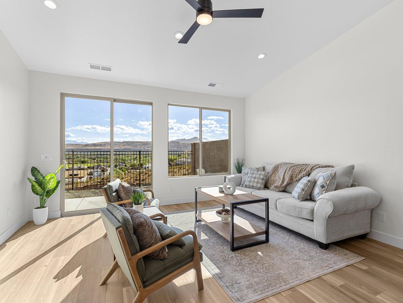 HURRICANE VIEWS - Residential