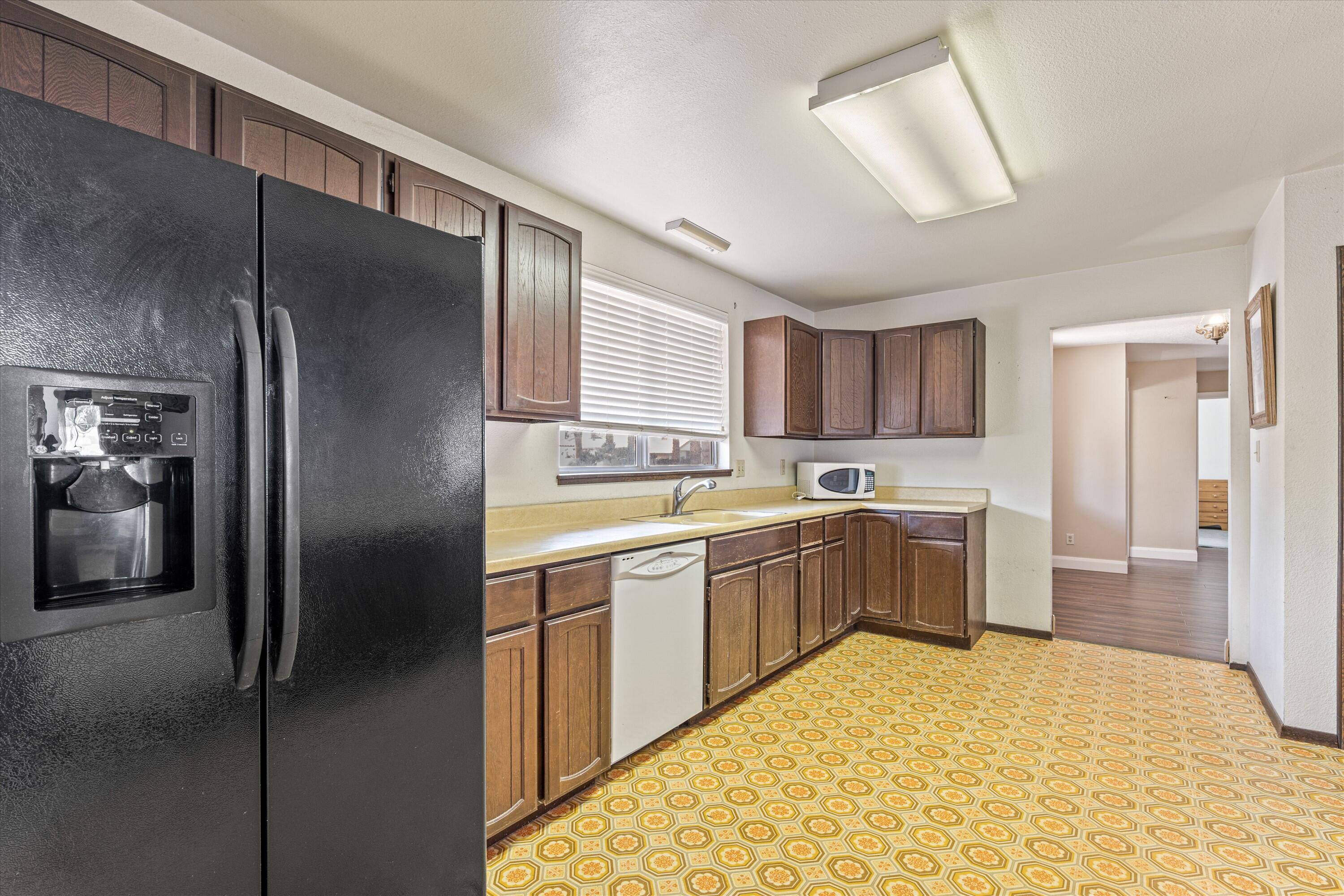 BLOOMINGTON COUNTRY CLUB - Residential