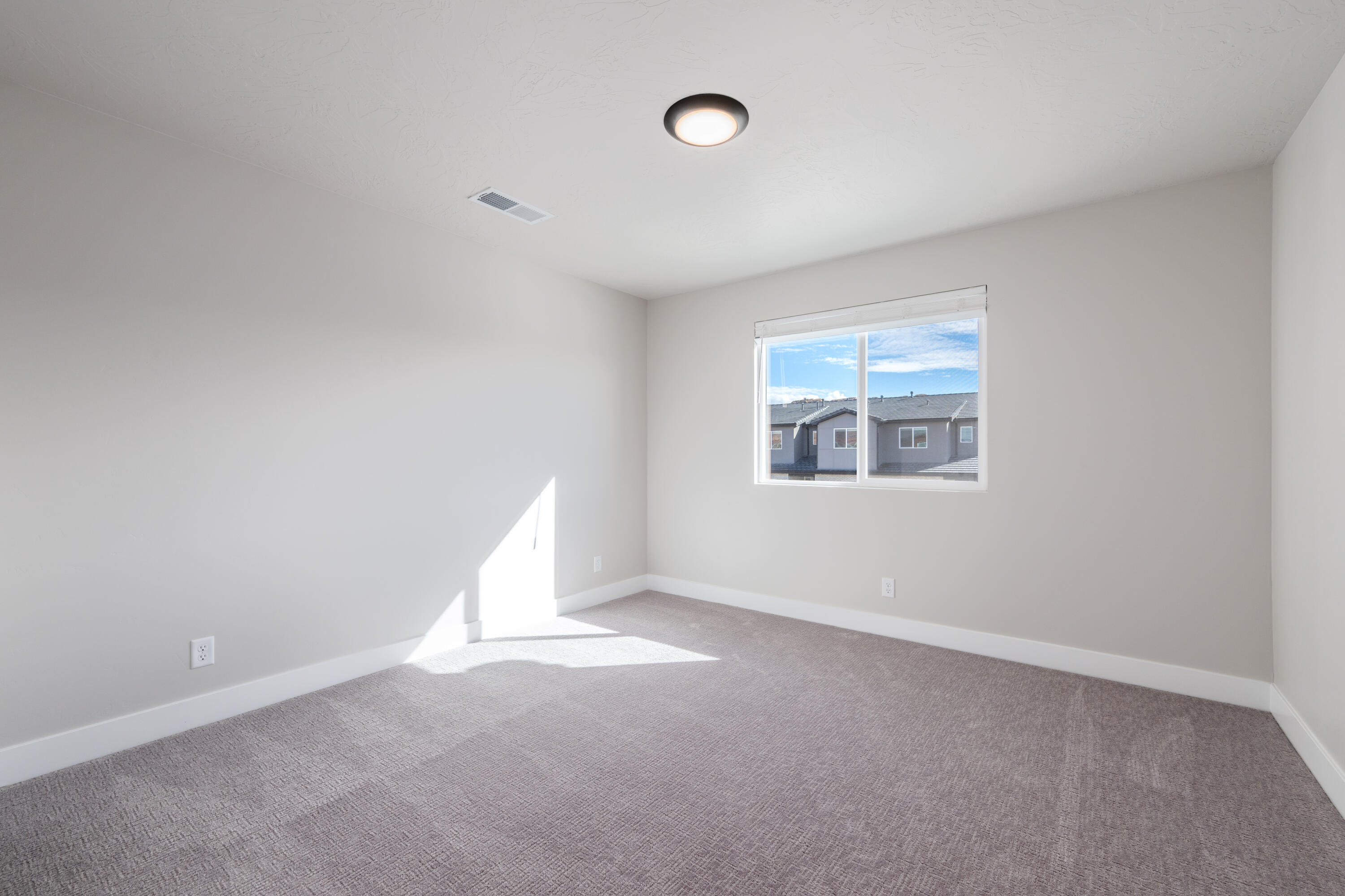 RISE AT CORAL CANYON - Residential