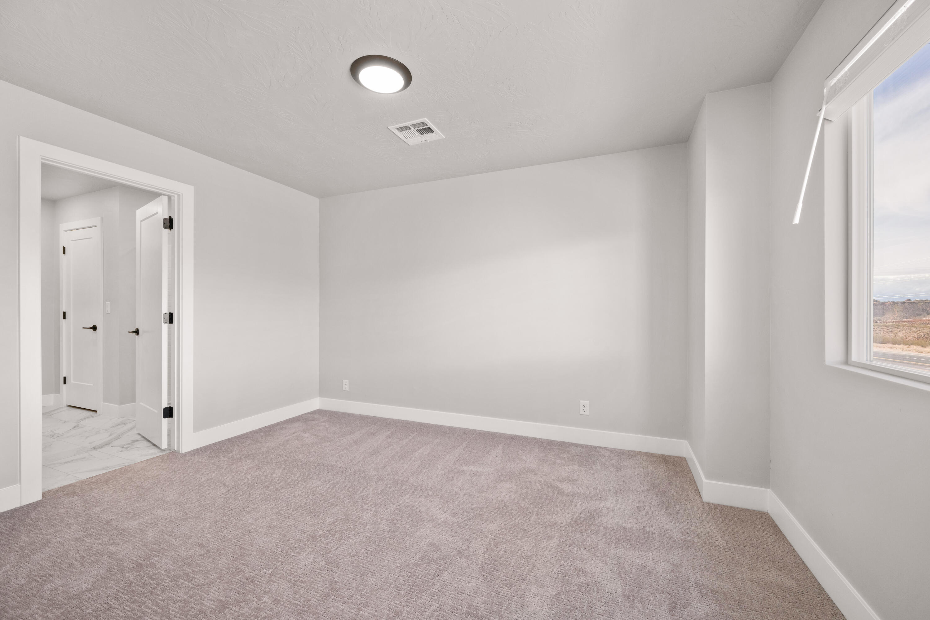 RISE AT CORAL CANYON - Residential
