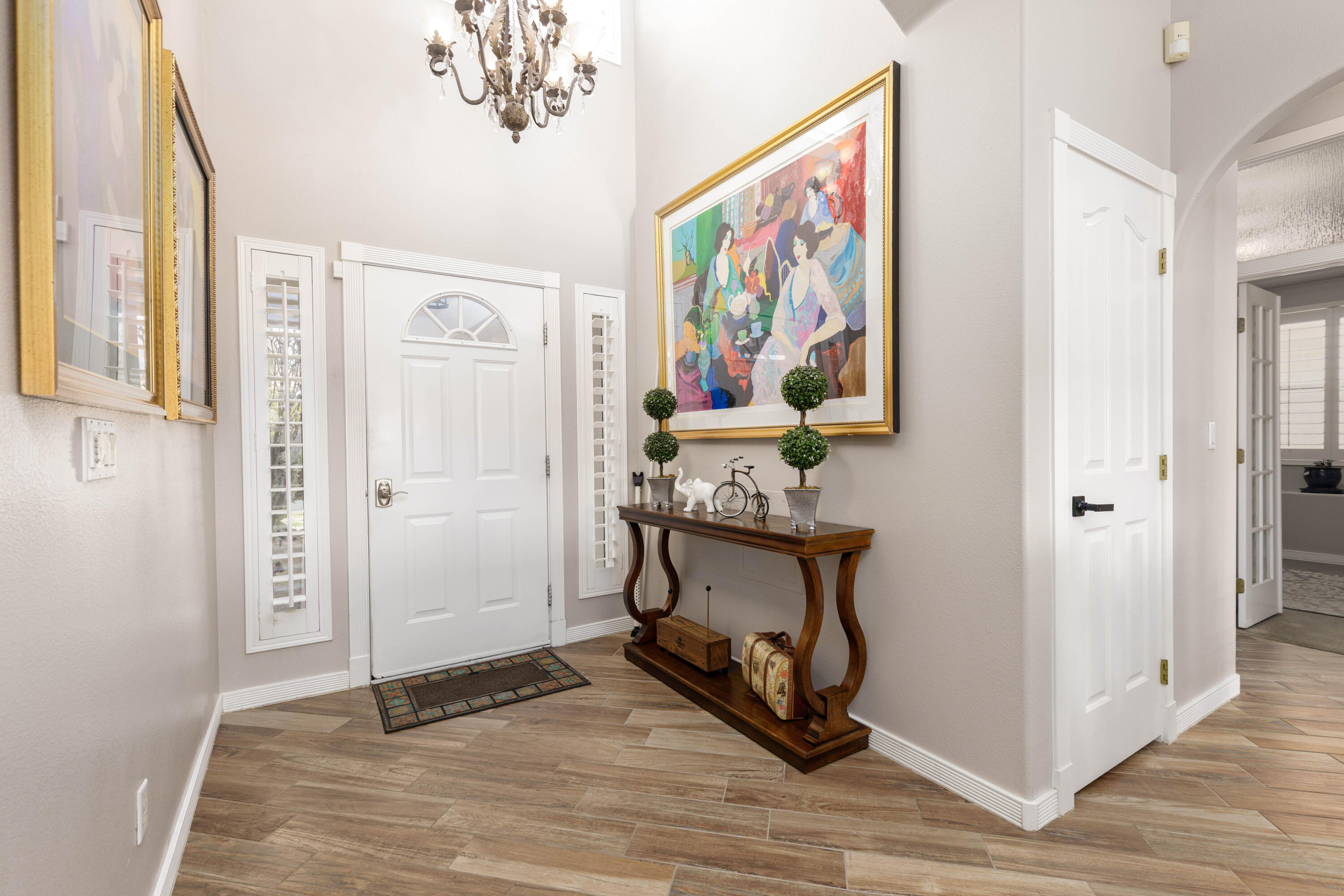 RIVERWOOD TOWNHOMES - Residential
