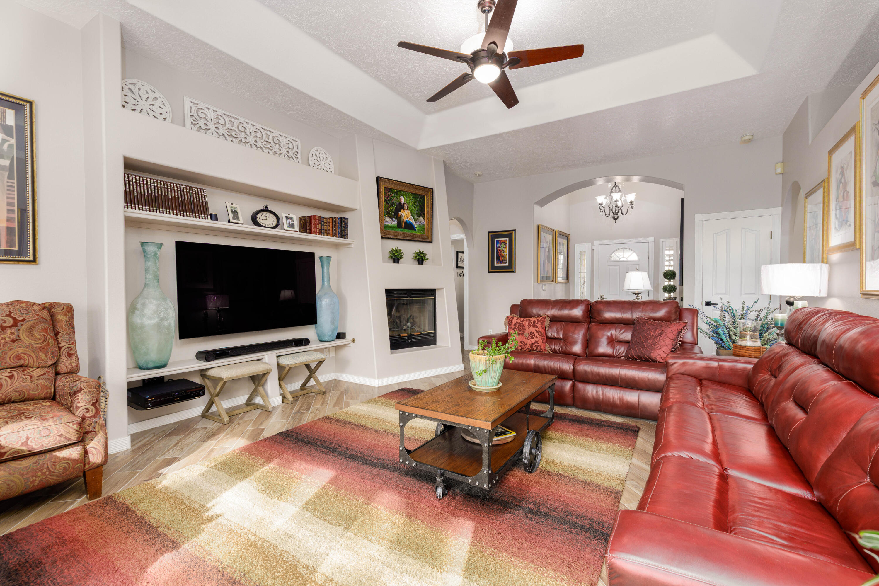 RIVERWOOD TOWNHOMES - Residential