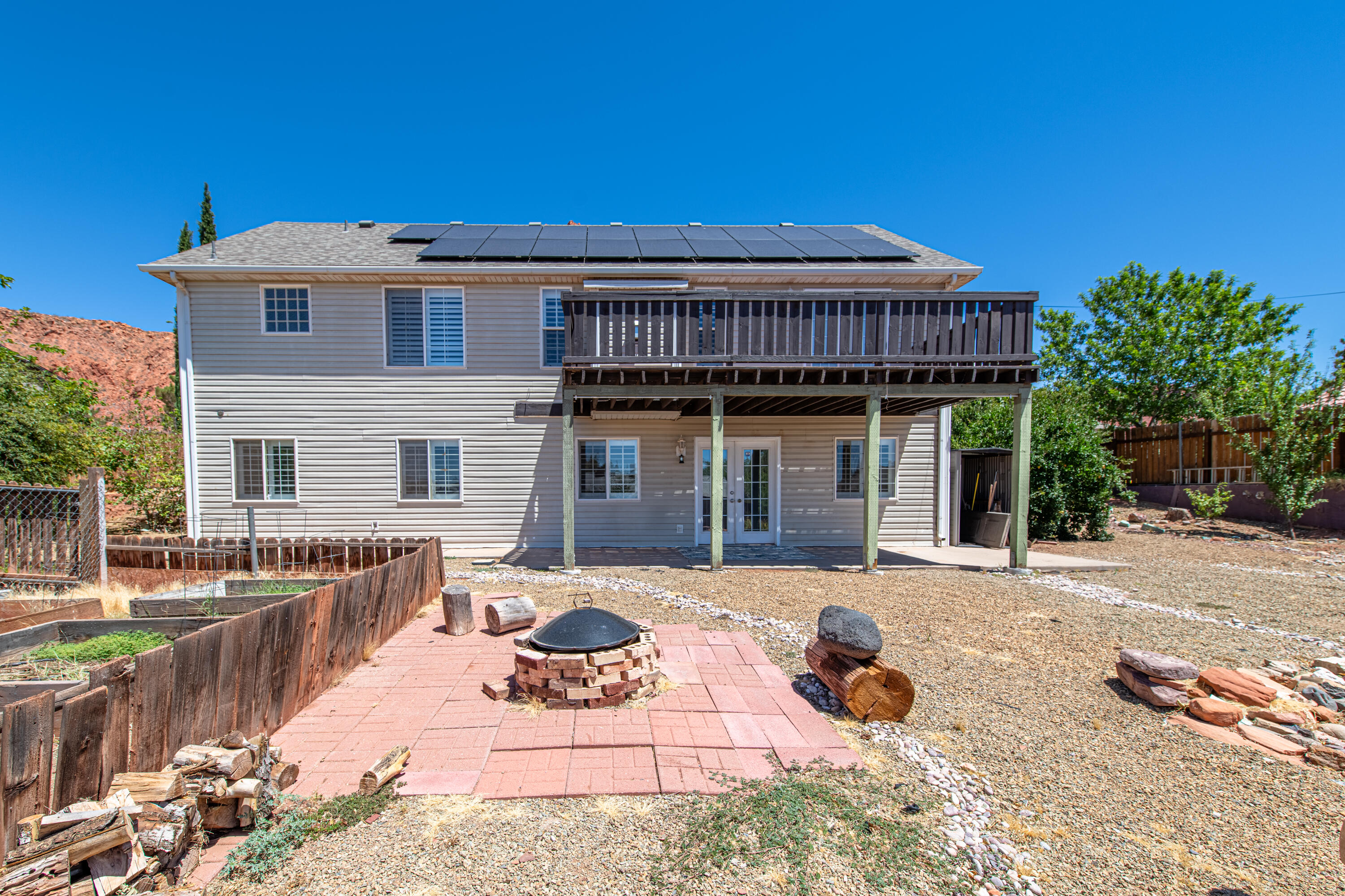 CIRCLE CLIFF - Residential