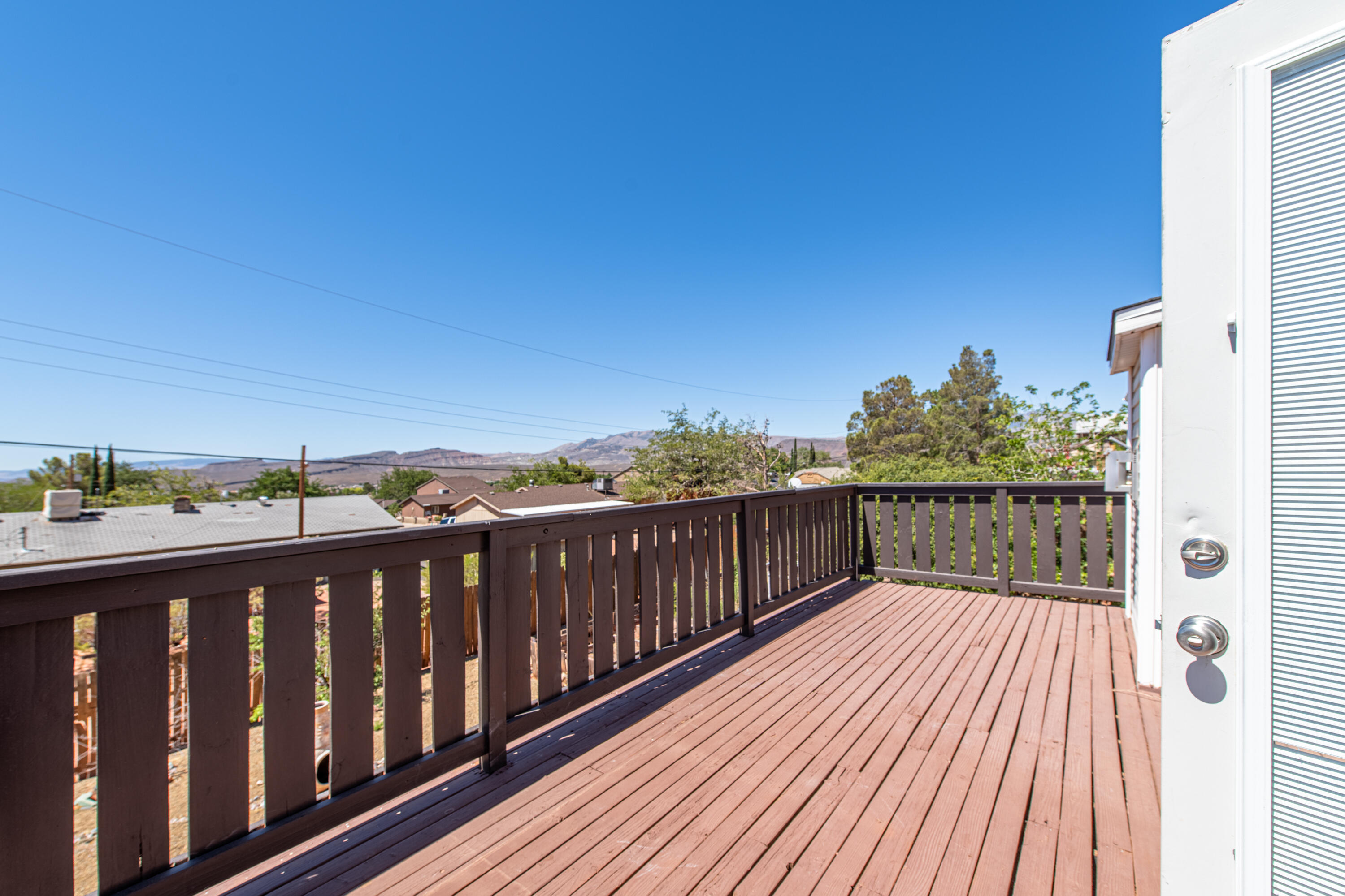 CIRCLE CLIFF - Residential