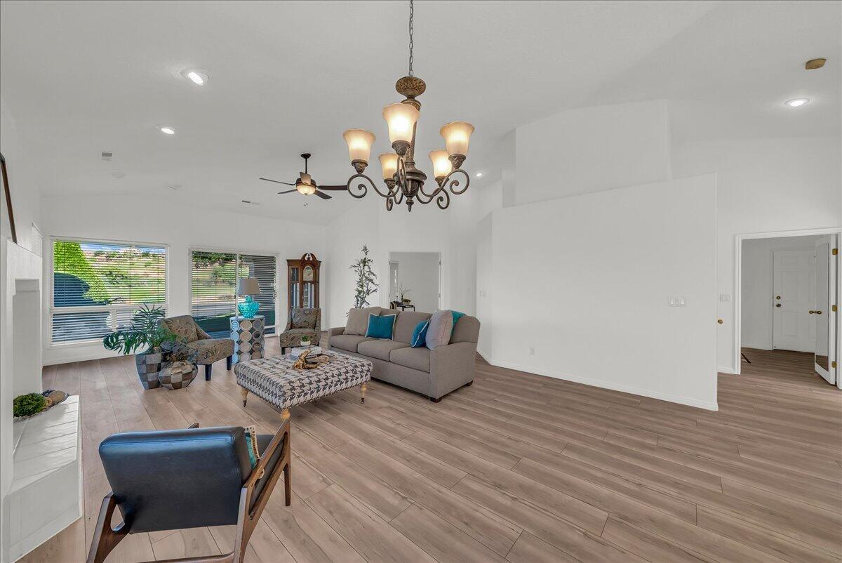 GREEN SPRINGS GARDEN HOMES - Residential