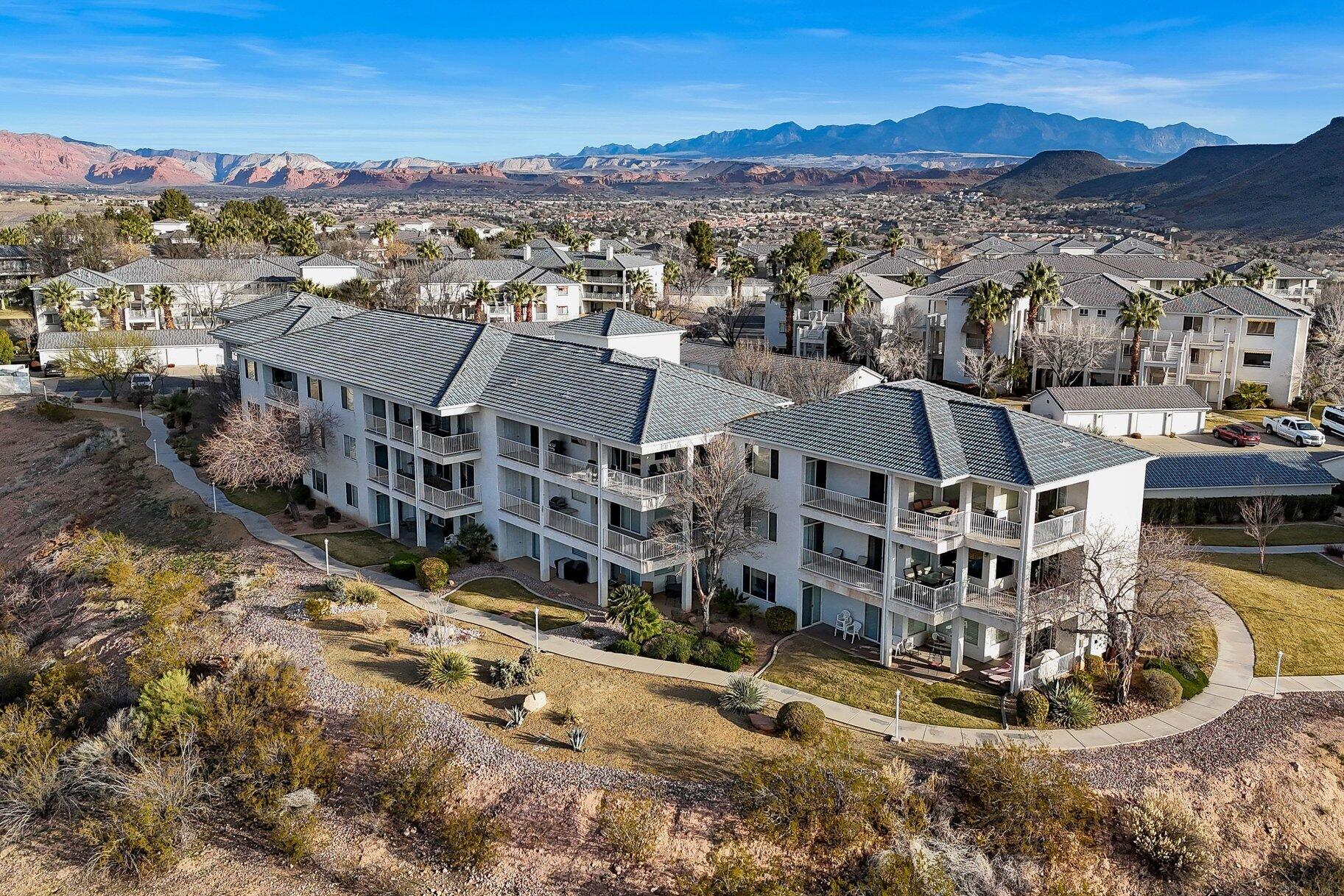 LAS PALMAS RESORT CONDOS - Residential
