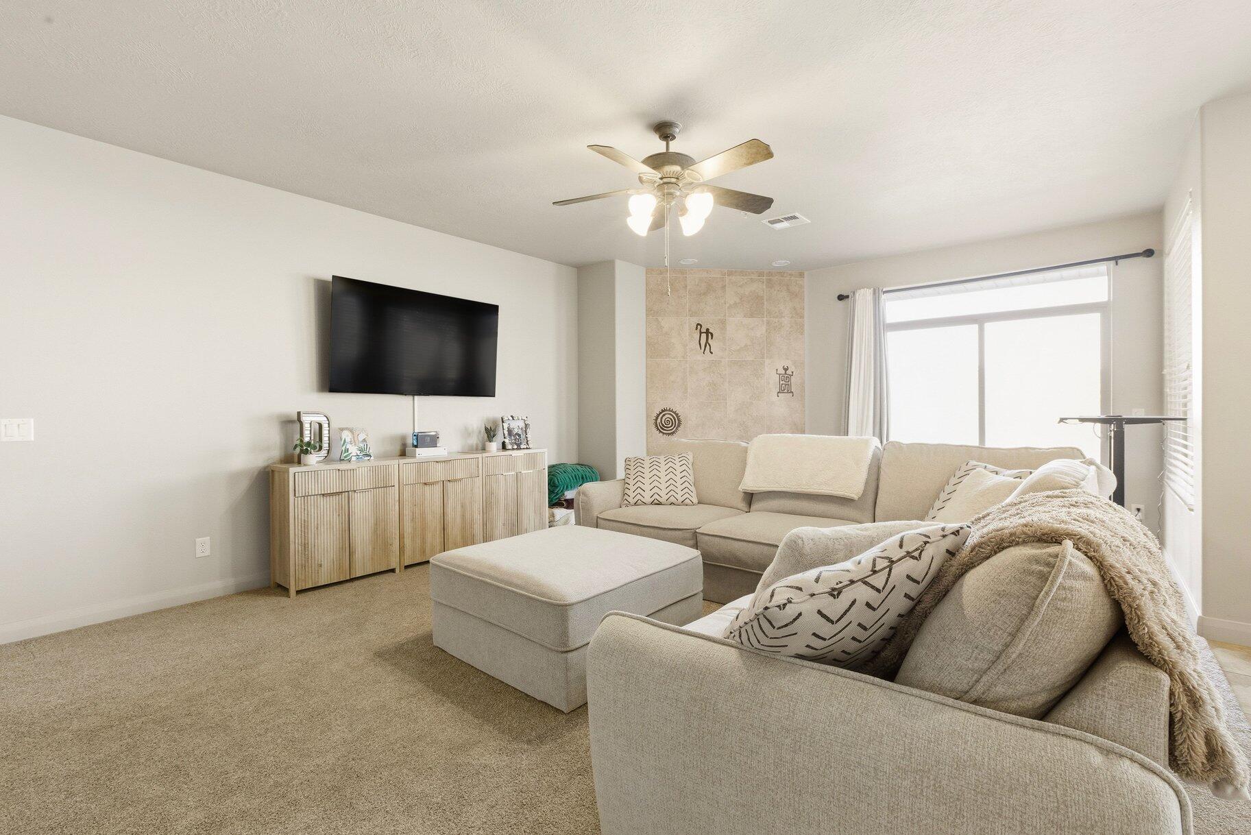 LAS PALMAS RESORT CONDOS - Residential