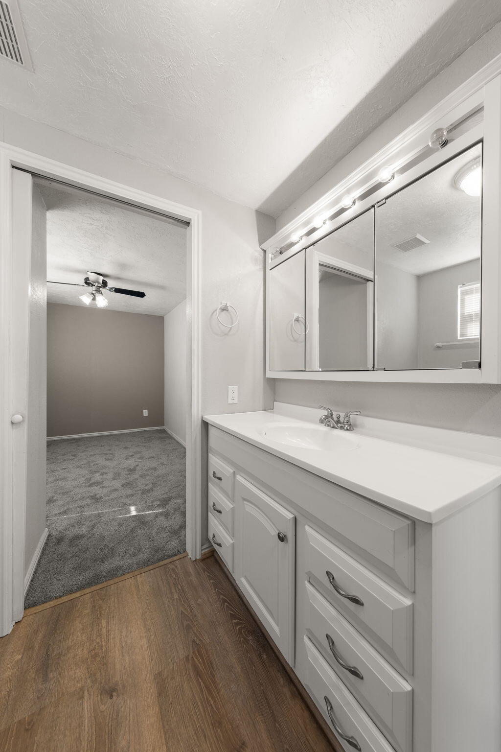CANYON BREEZE RV RESORT - Residential