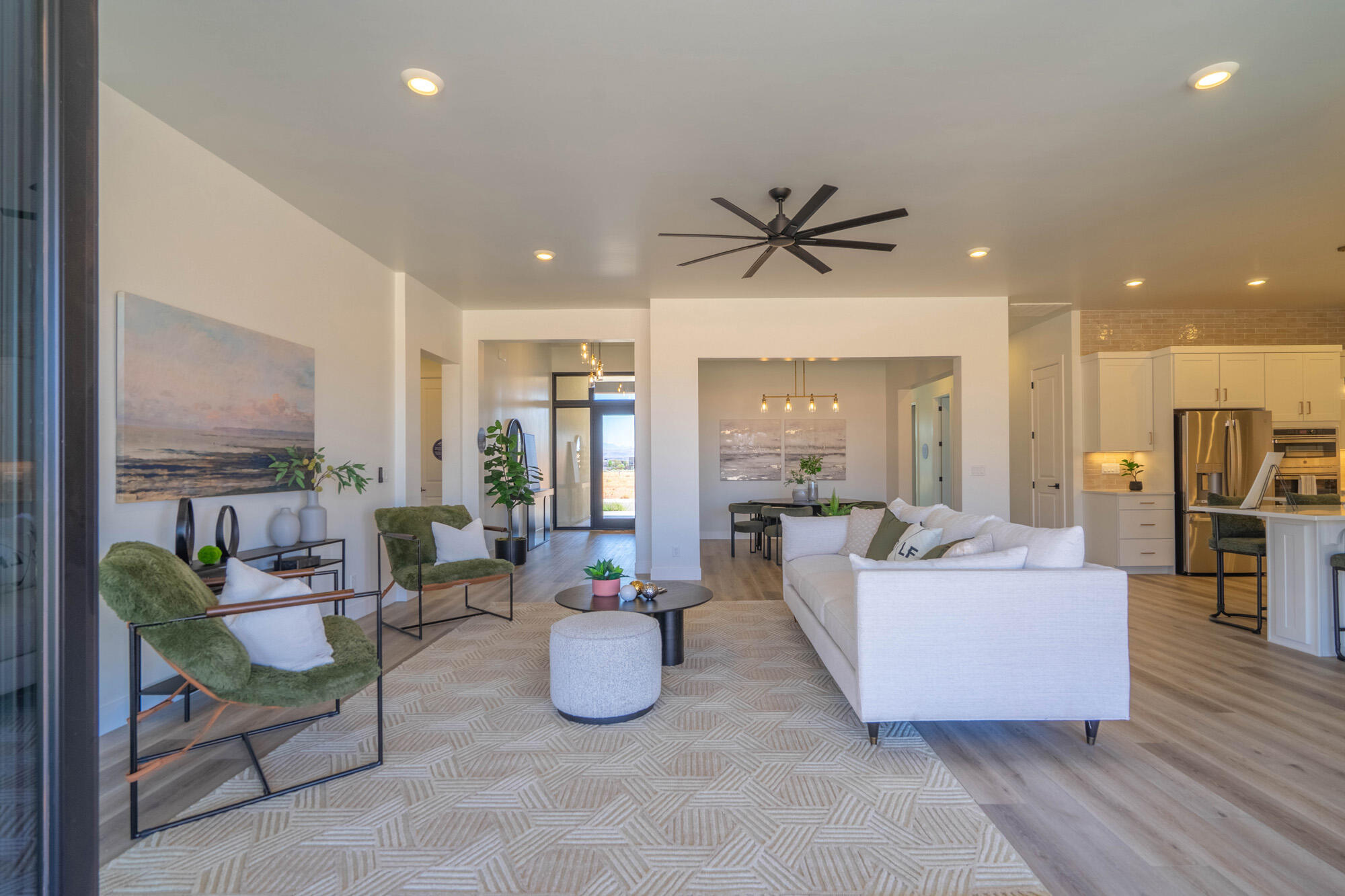 ESTATES AT SAND HOLLOW - Residential