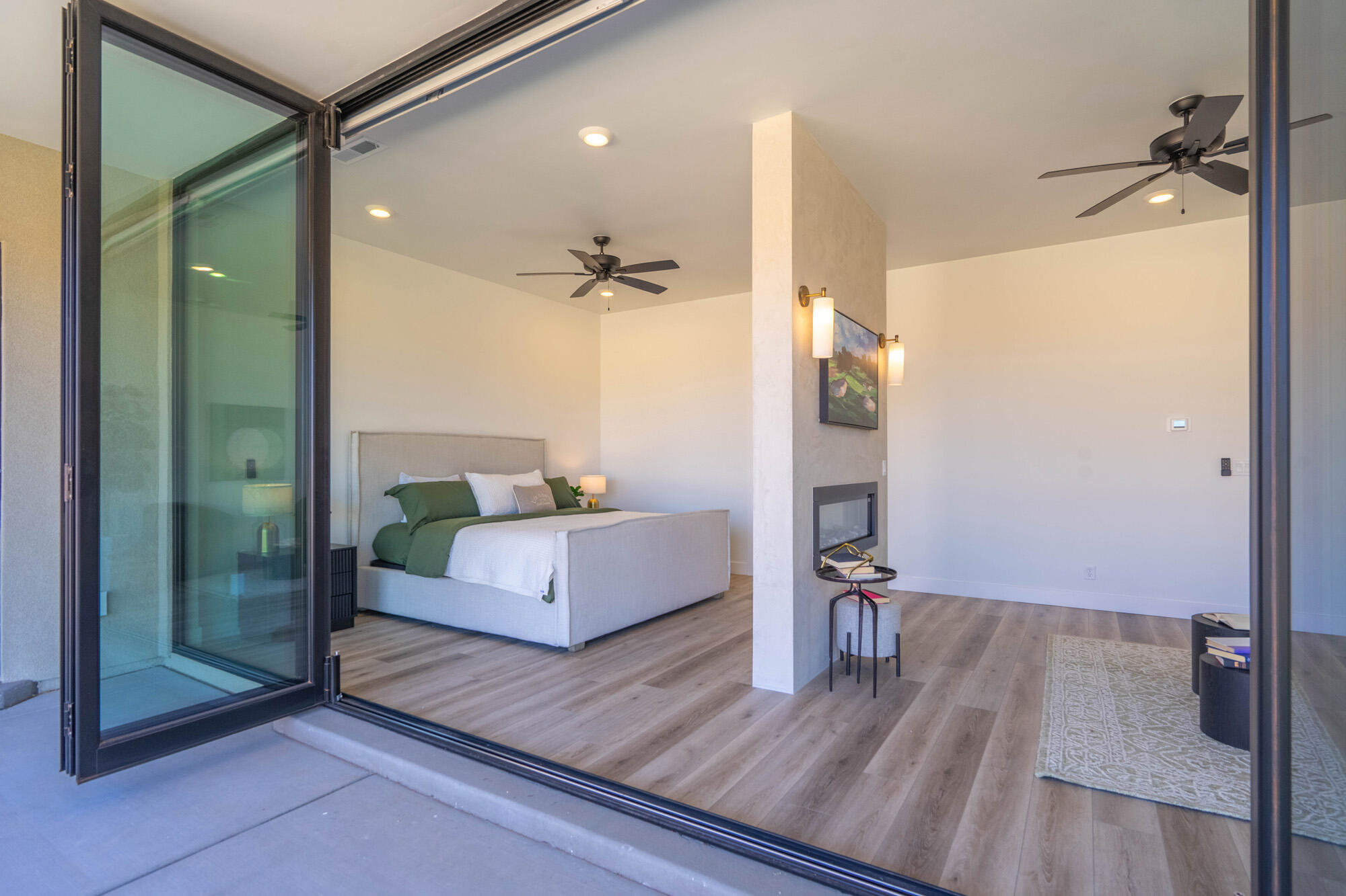 ESTATES AT SAND HOLLOW - Residential