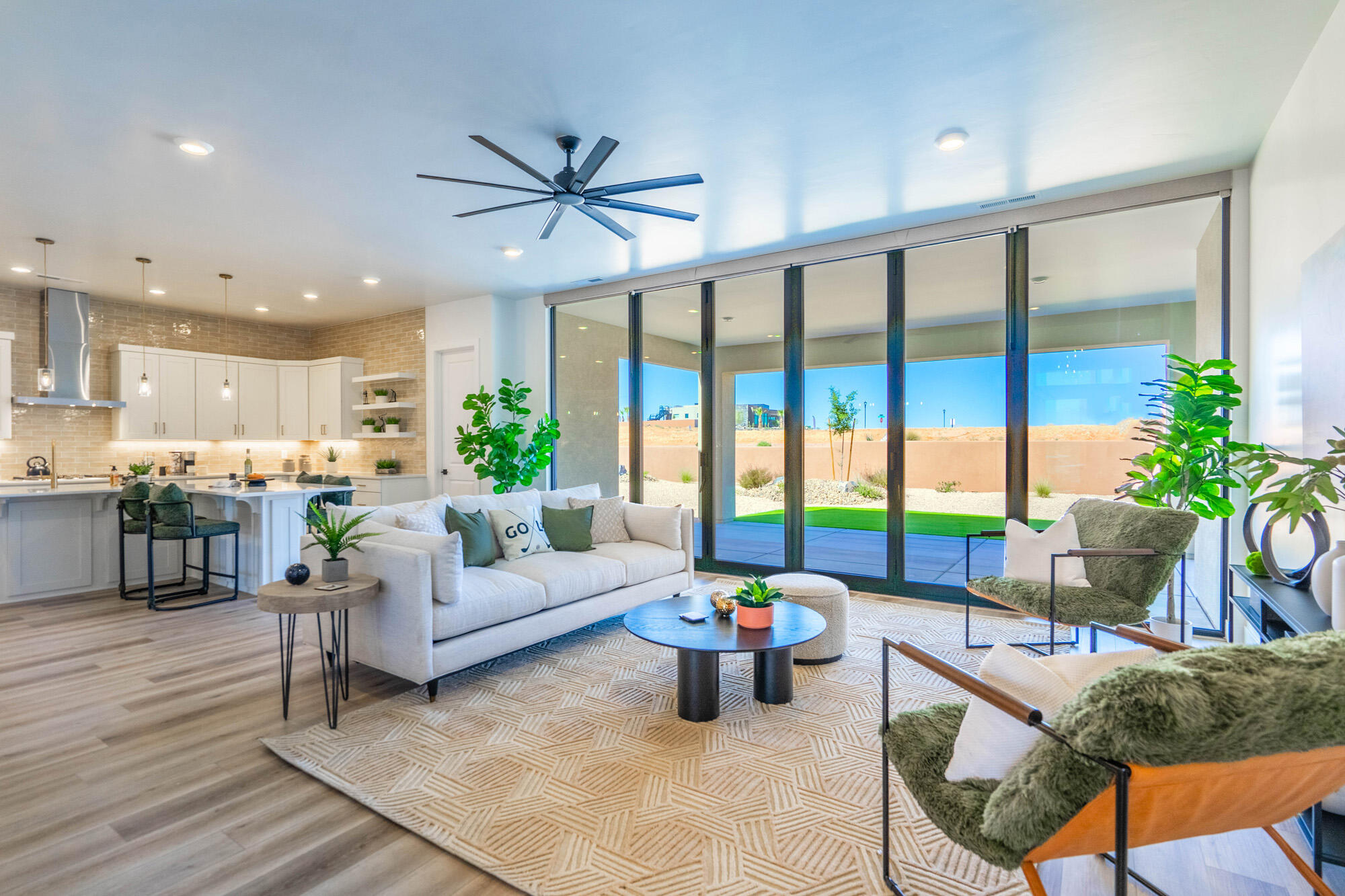 ESTATES AT SAND HOLLOW - Residential