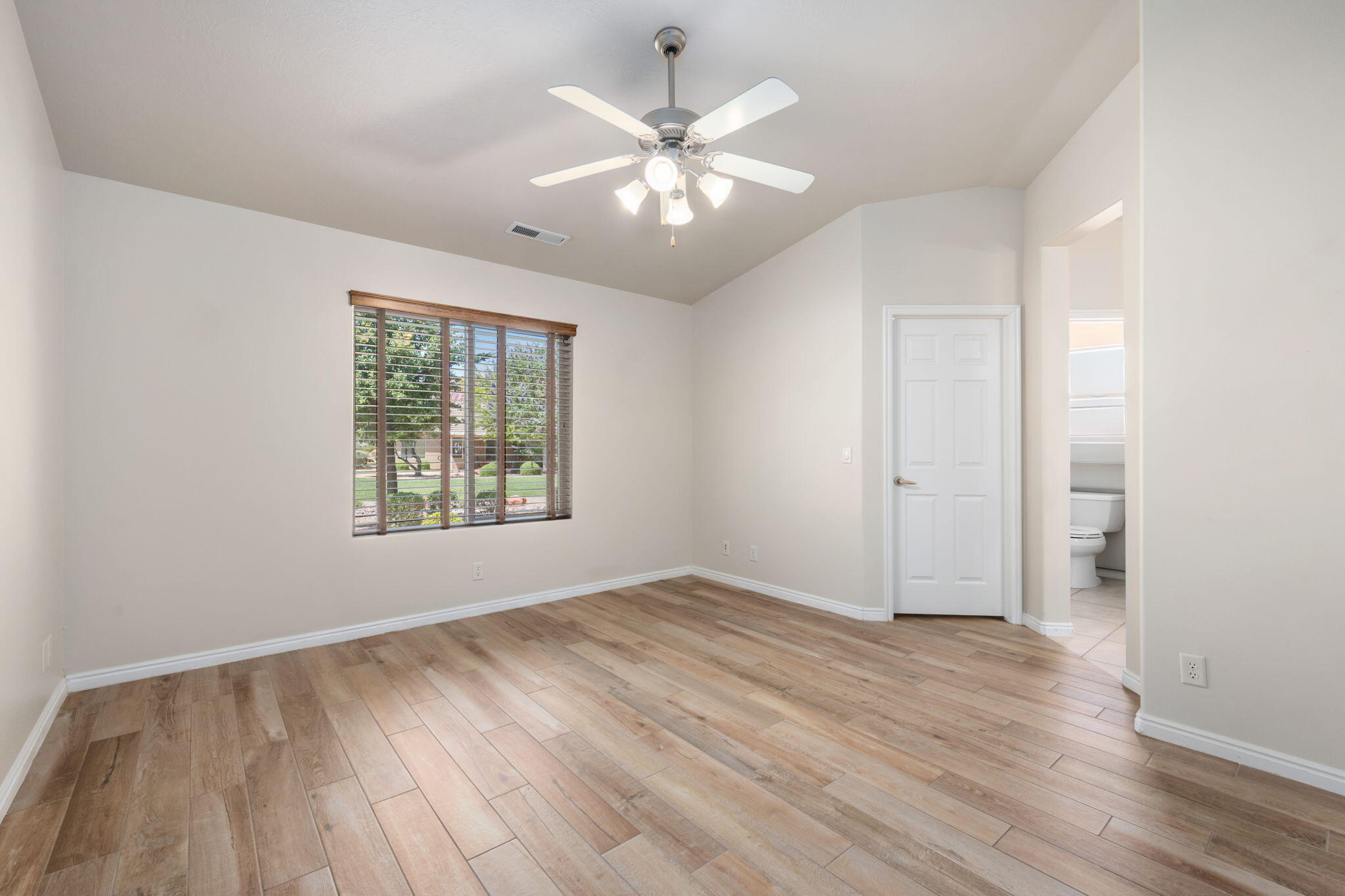 ANTHEM ESTATES - Residential