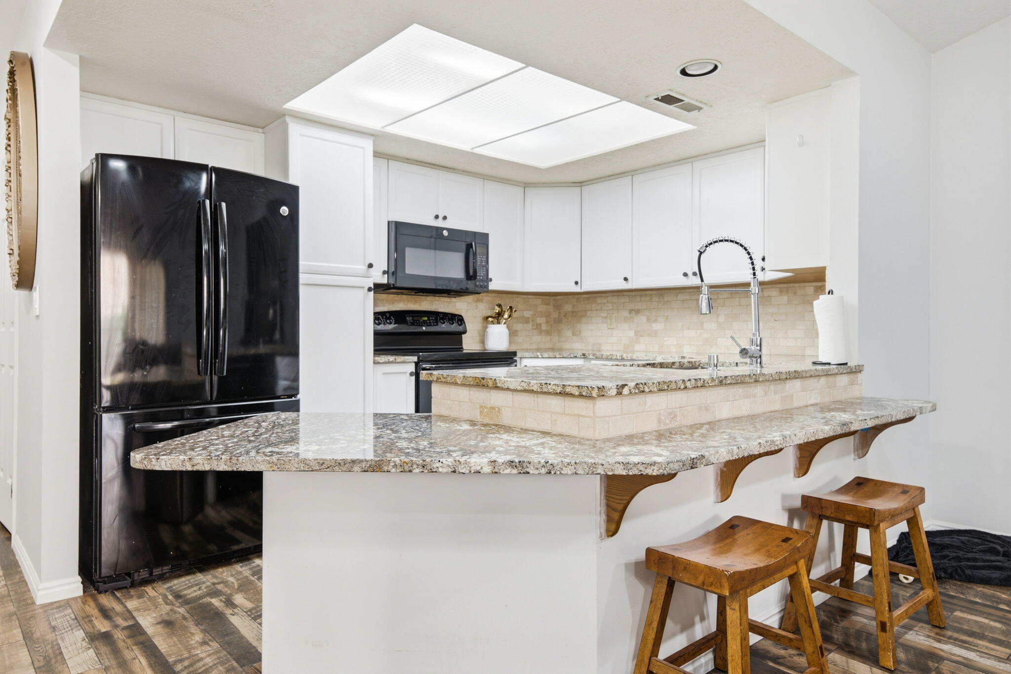 RED CANYON TOWNHOMES - Residential