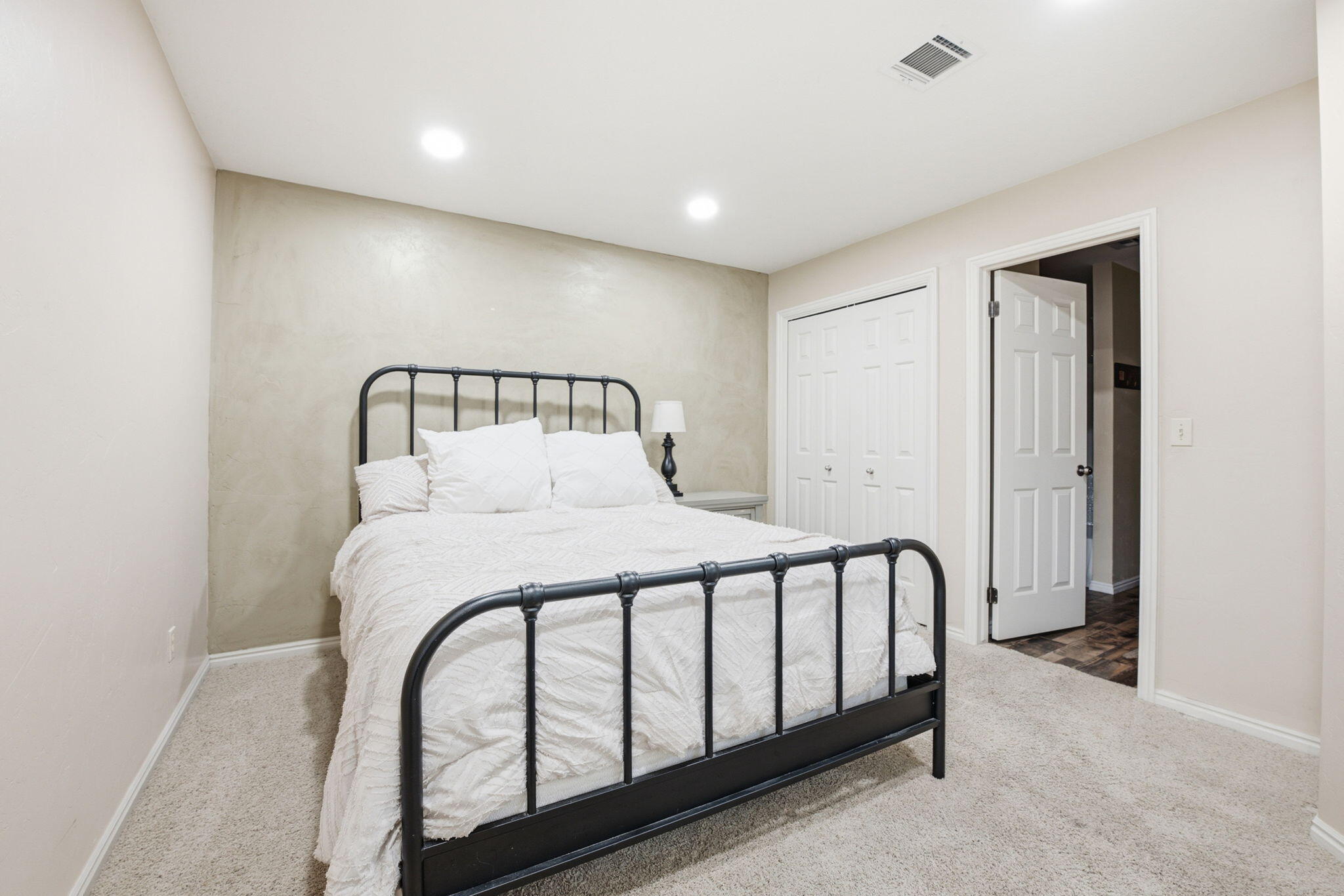 RED CANYON TOWNHOMES - Residential