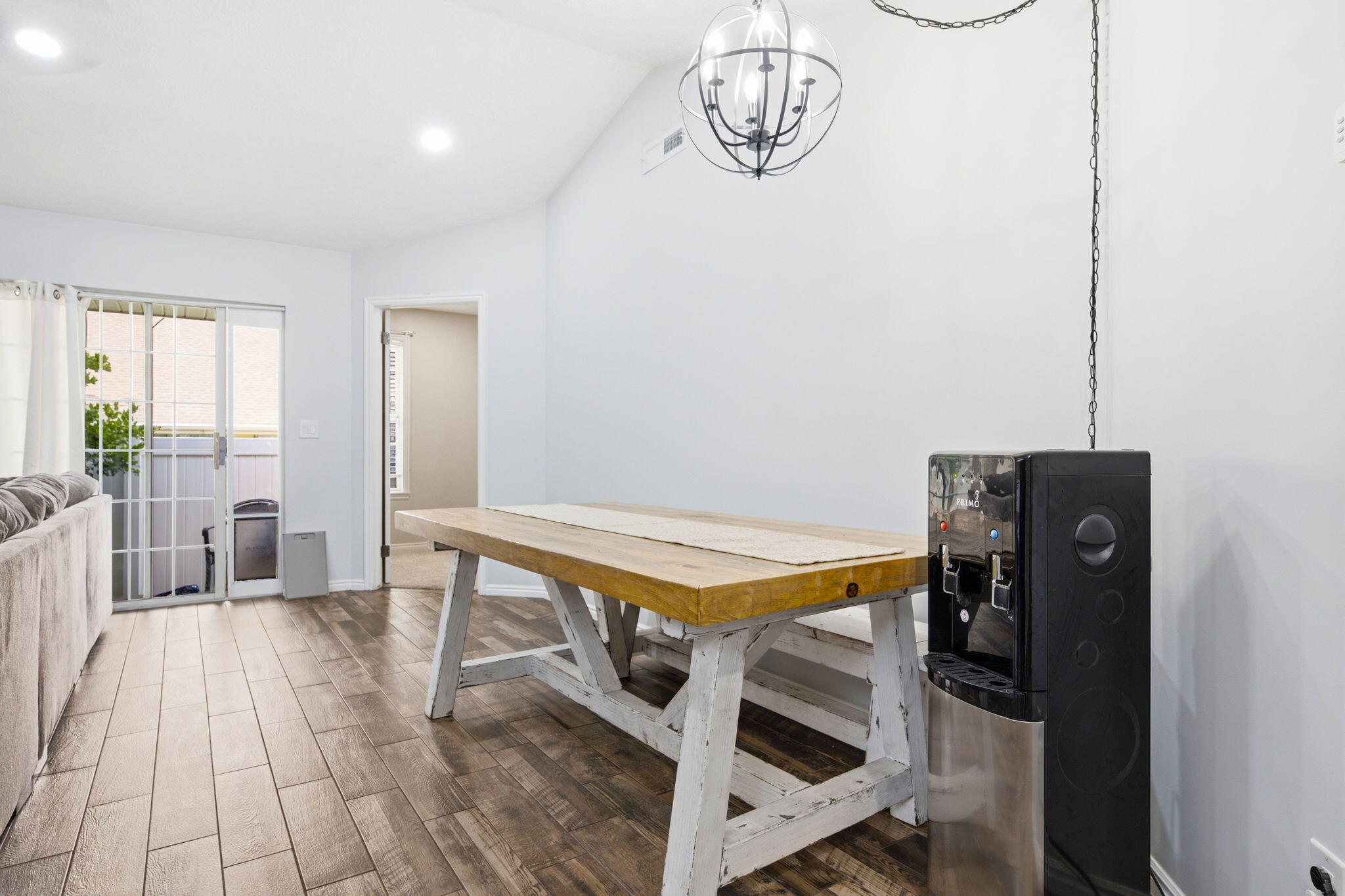 RED CANYON TOWNHOMES - Residential