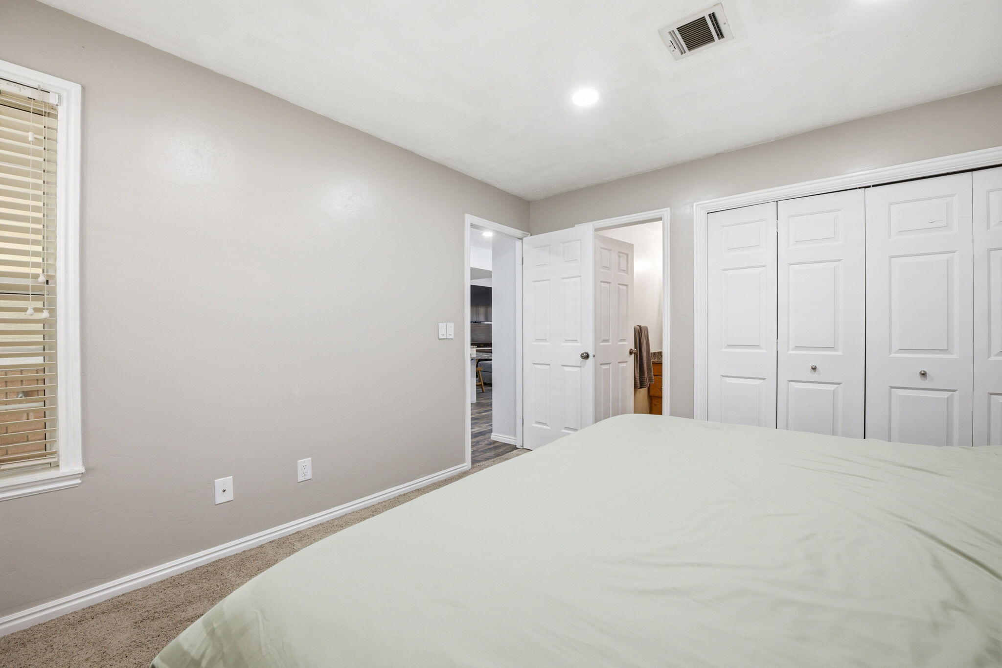 RED CANYON TOWNHOMES - Residential