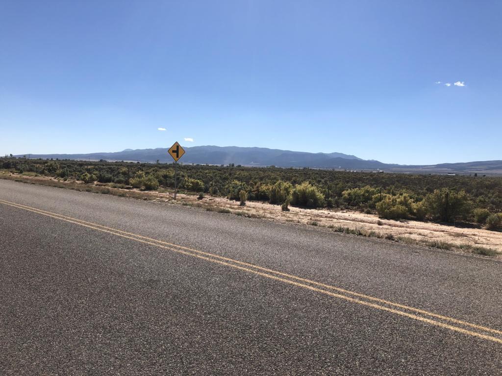 Just located in the opportunity zone!! Good business potential for truck stops or convenience store. Located right off the hwy 5700 W to the S/W. Industry in area along with Port 15 advantage. Hwy 56 runs thru property with North & South highway exposure call listing agent for info.
