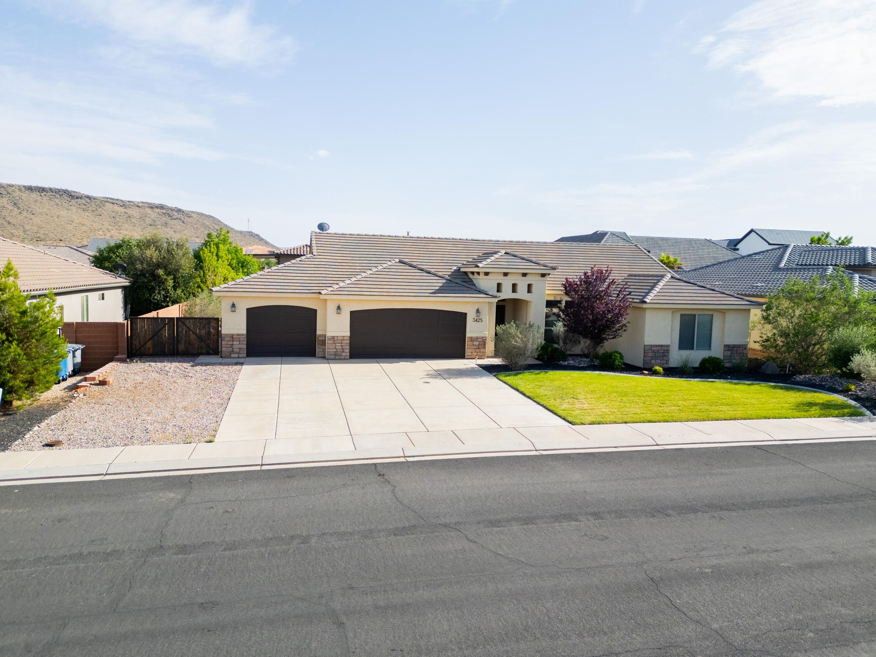 DIXIE SPRINGS - Residential