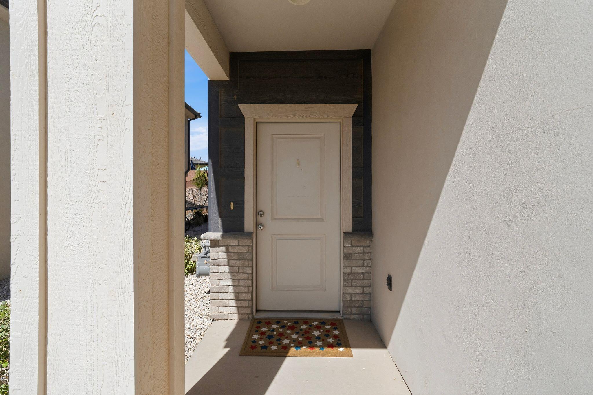 DESERT HOLLOW - Residential