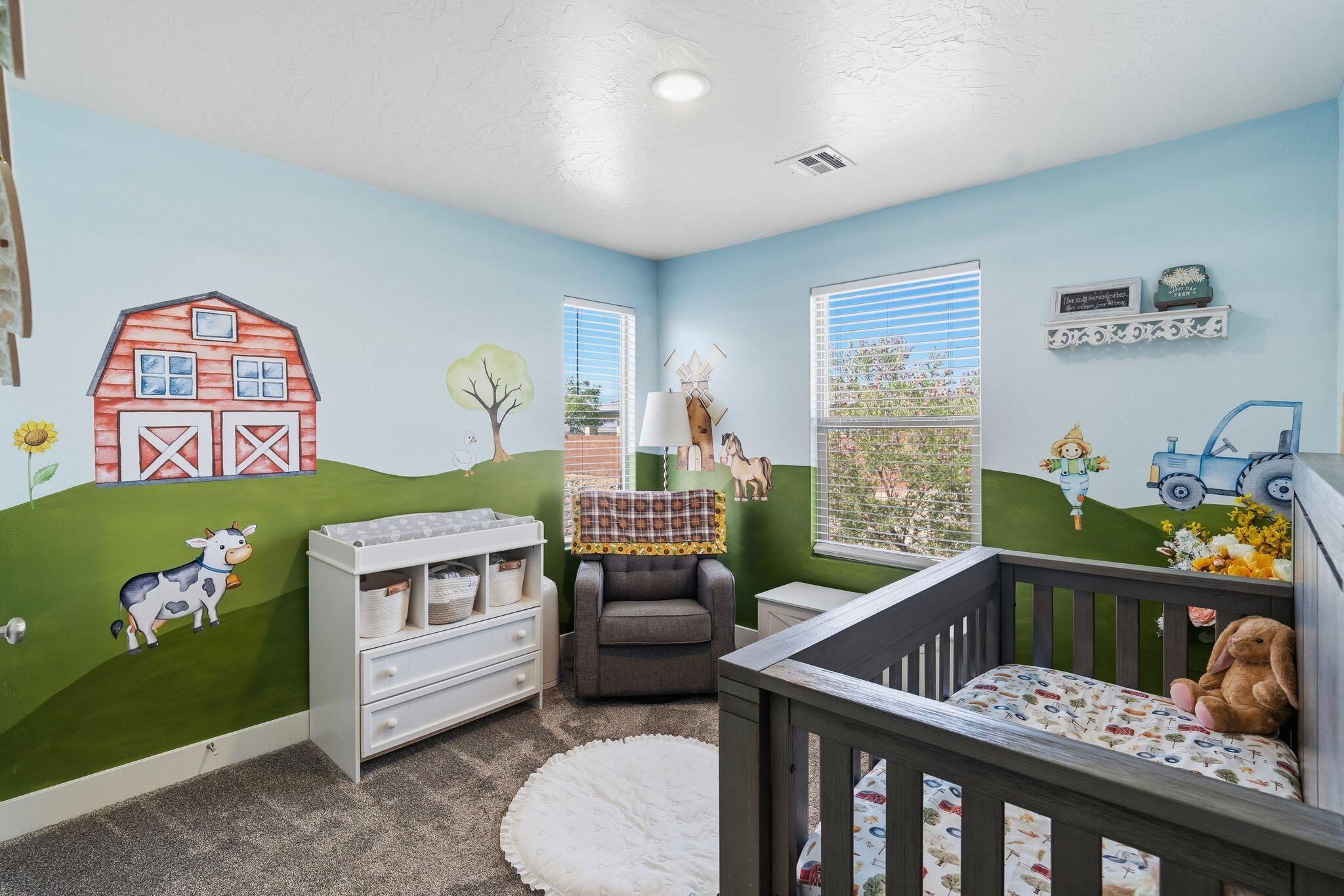DESERT HOLLOW - Residential