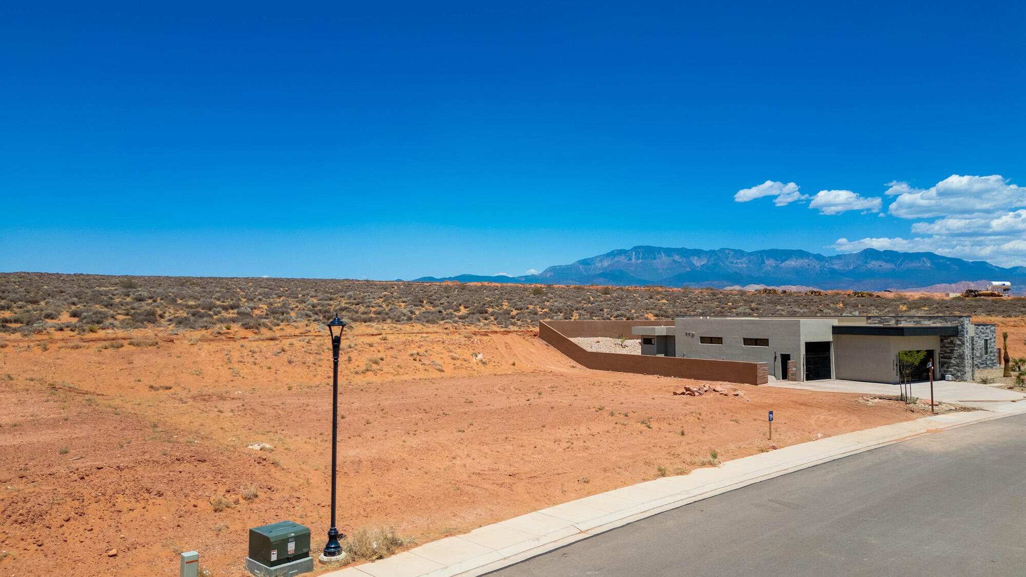 ESTATES AT SAND HOLLOW - Land