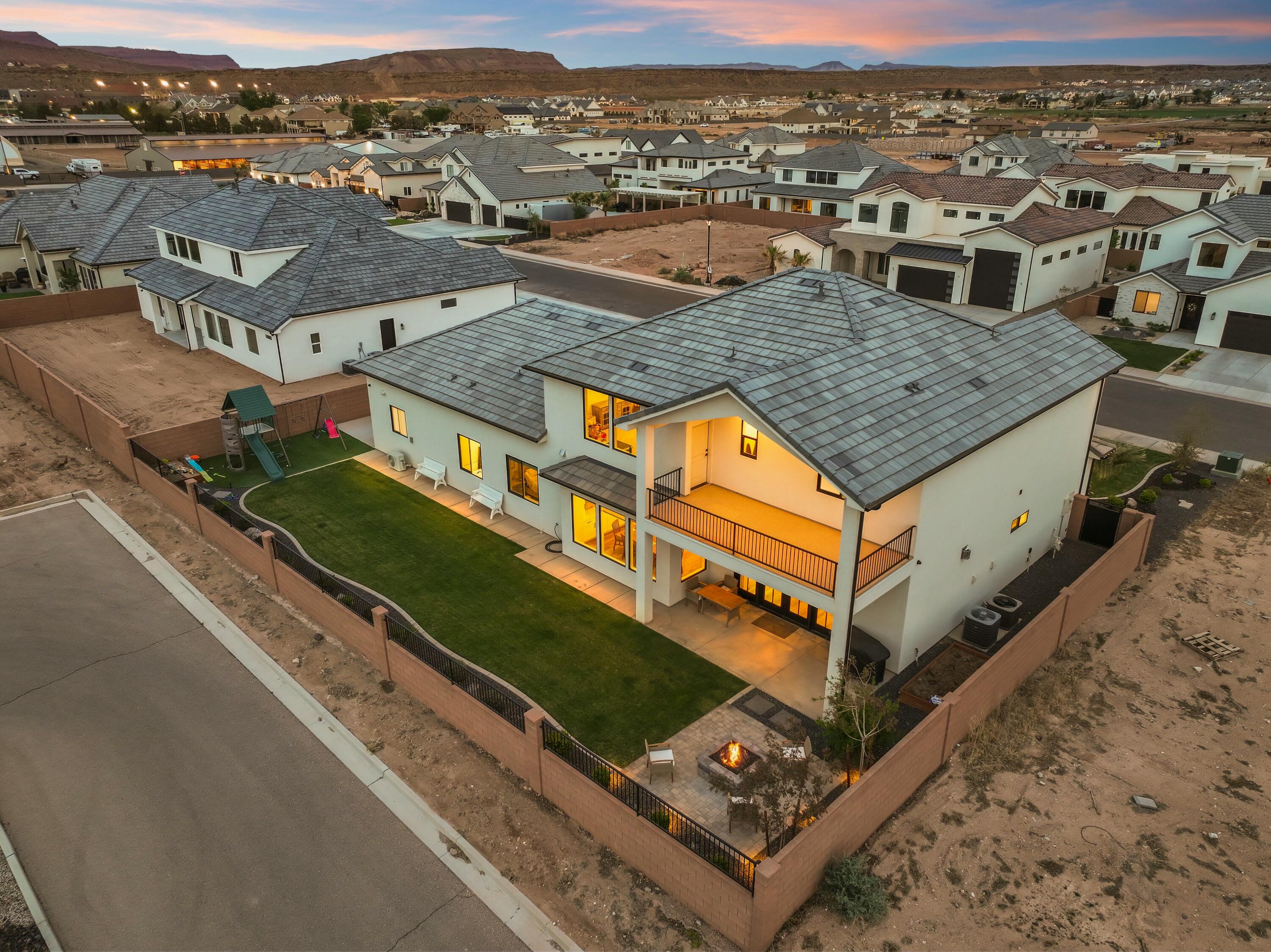CRIMSON VISTAS - Residential
