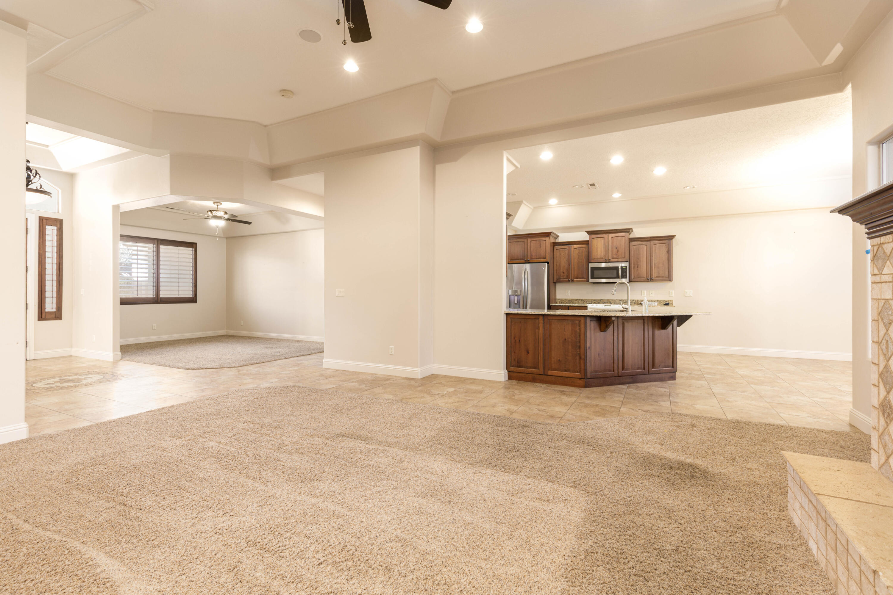 HERITAGE FIELDS - Residential