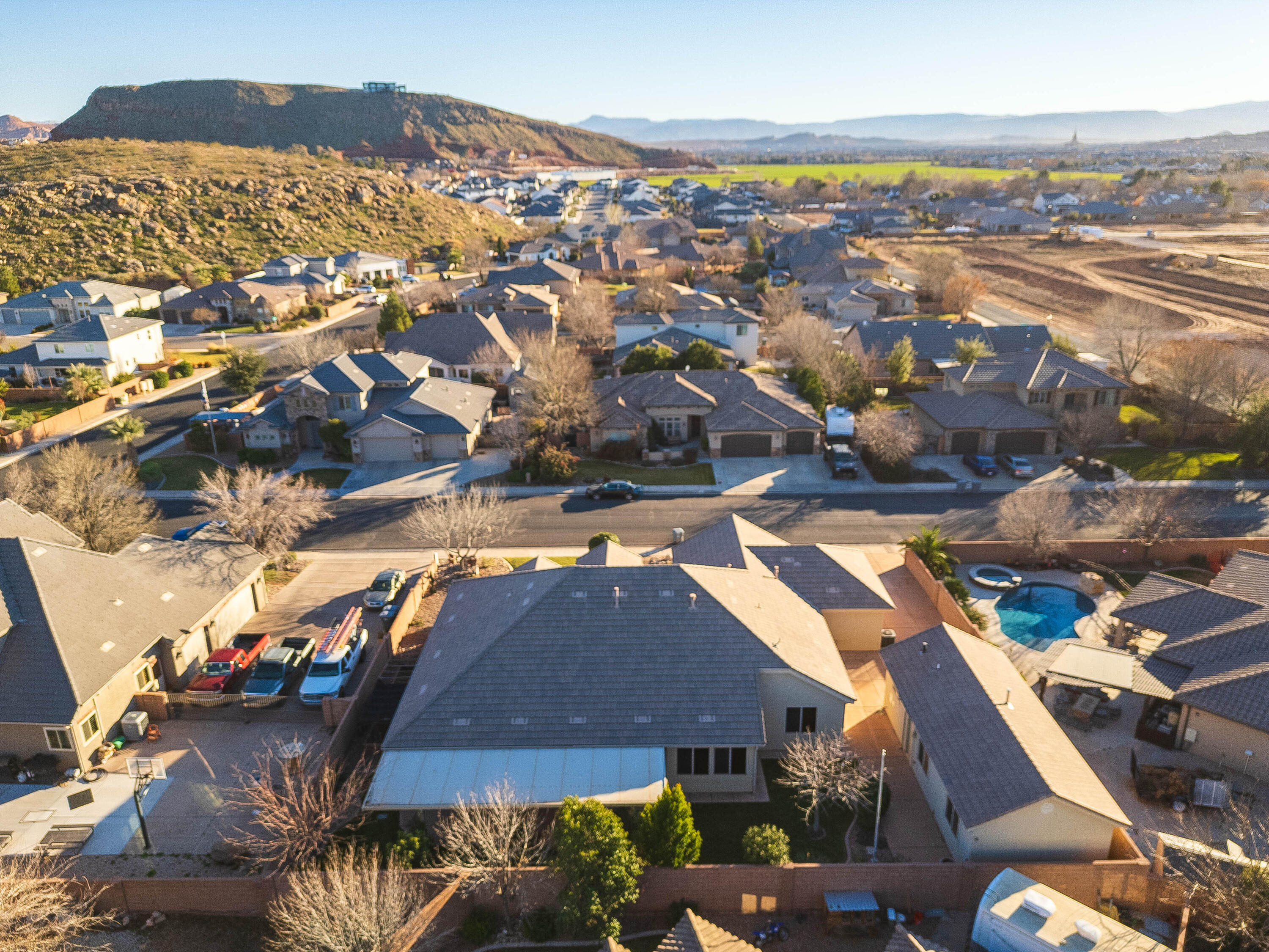 HERITAGE FIELDS - Residential