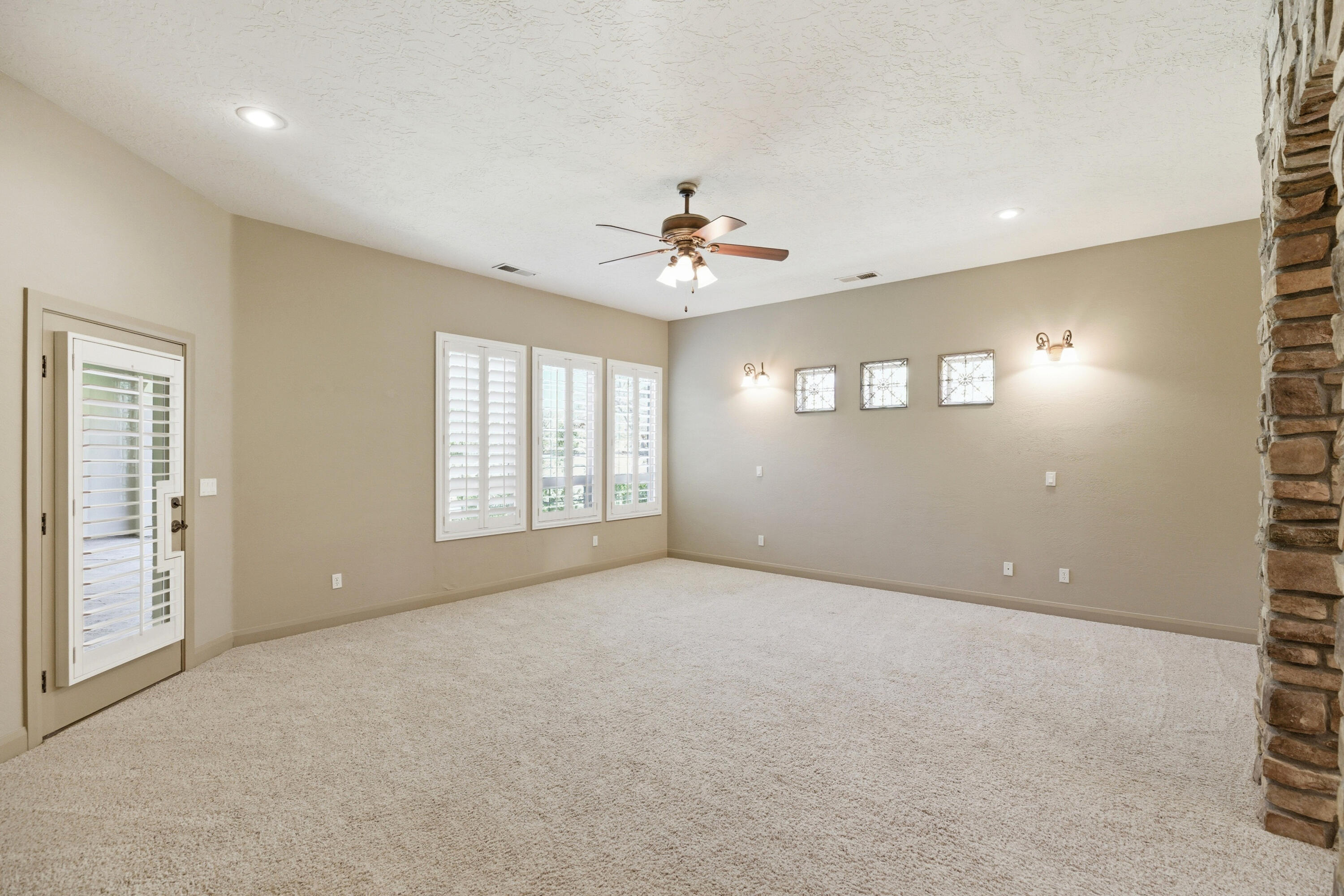 NORTHBRIDGE - Residential