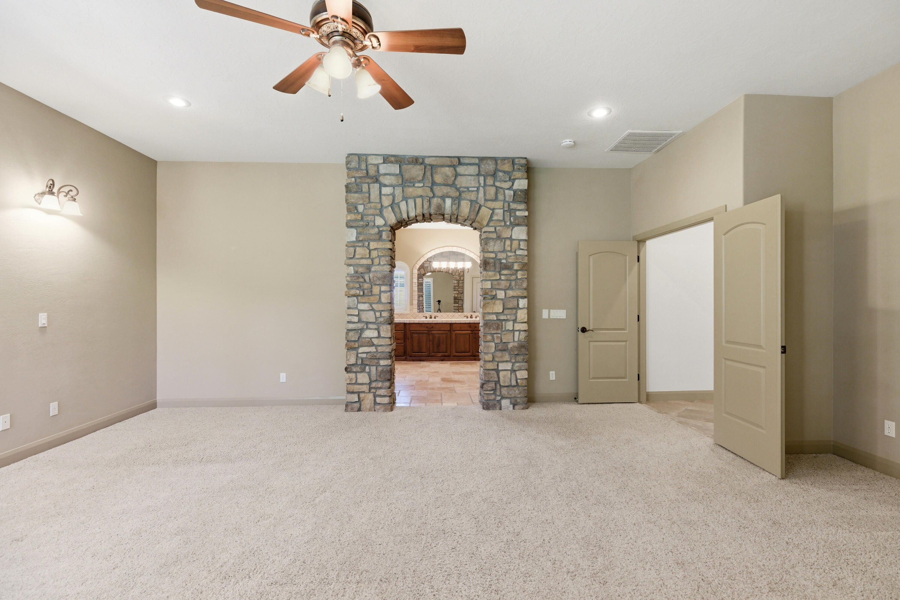 NORTHBRIDGE - Residential