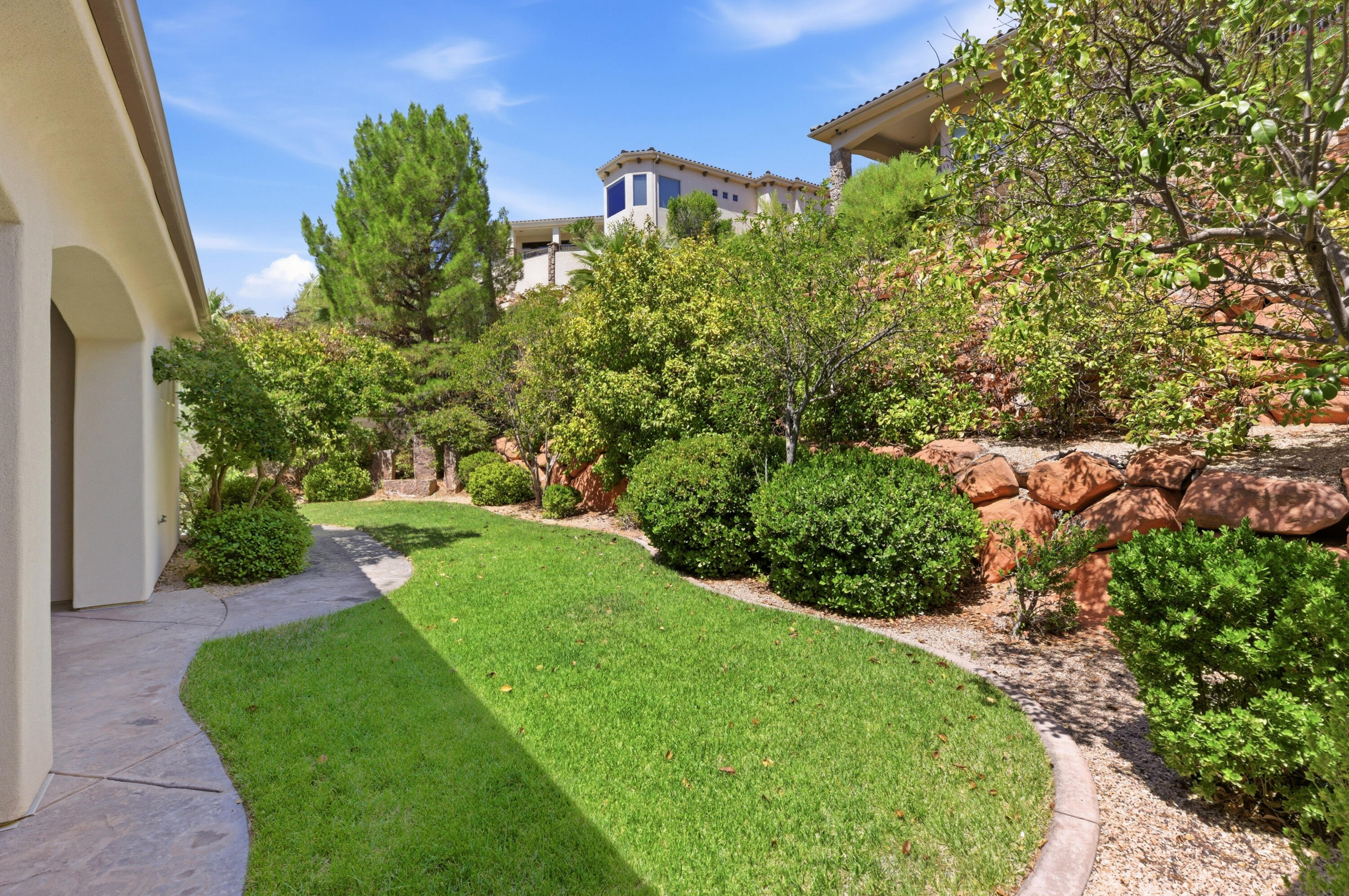 NORTHBRIDGE - Residential